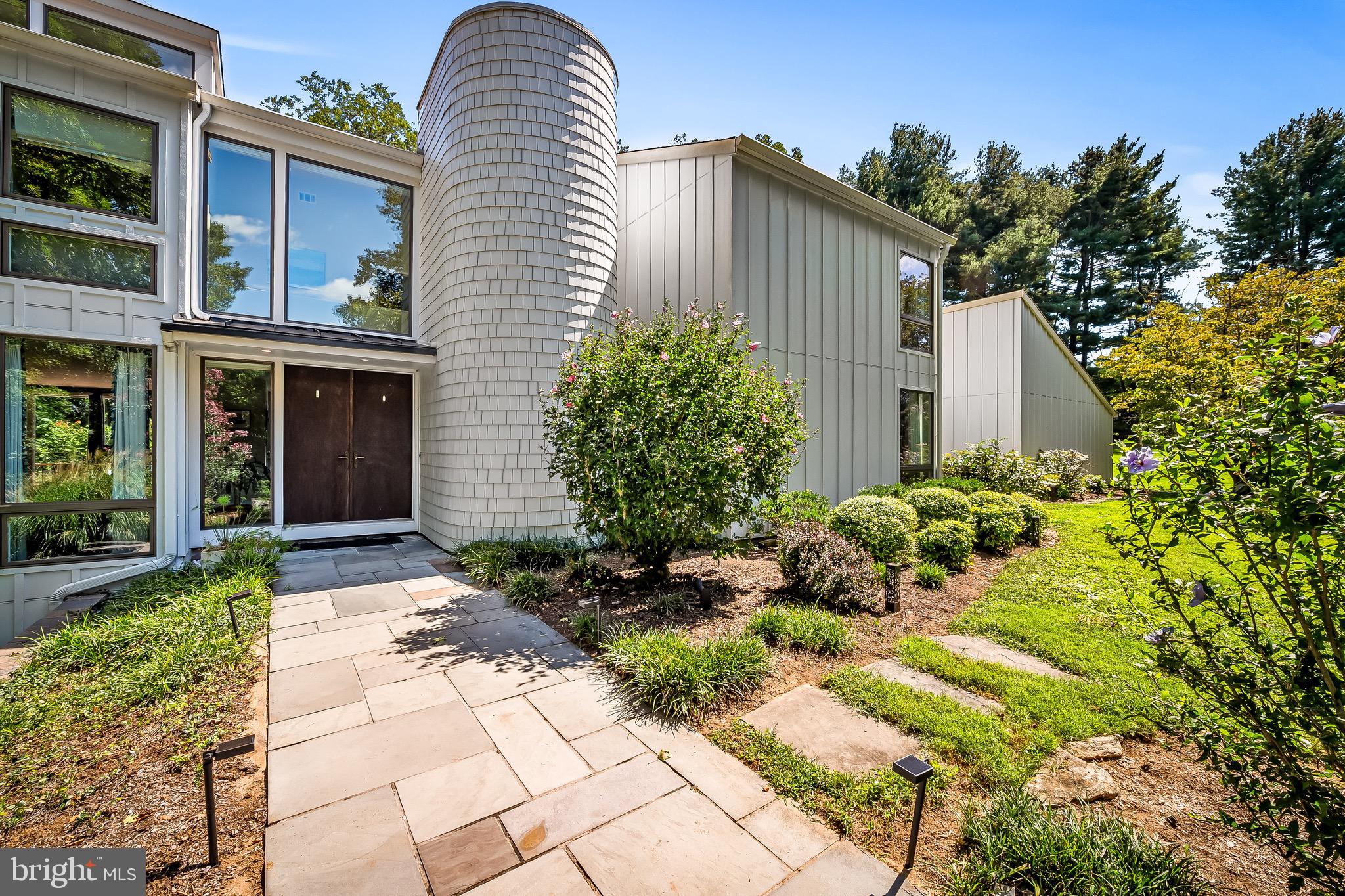 RUXTON - Residential