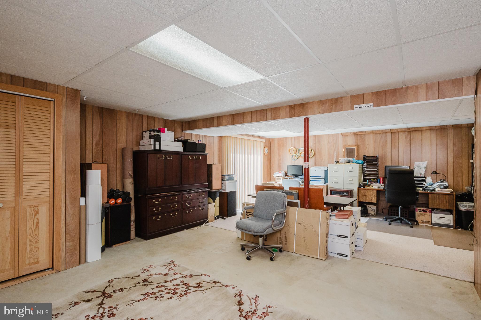 LINTHICUM OAKS - Residential