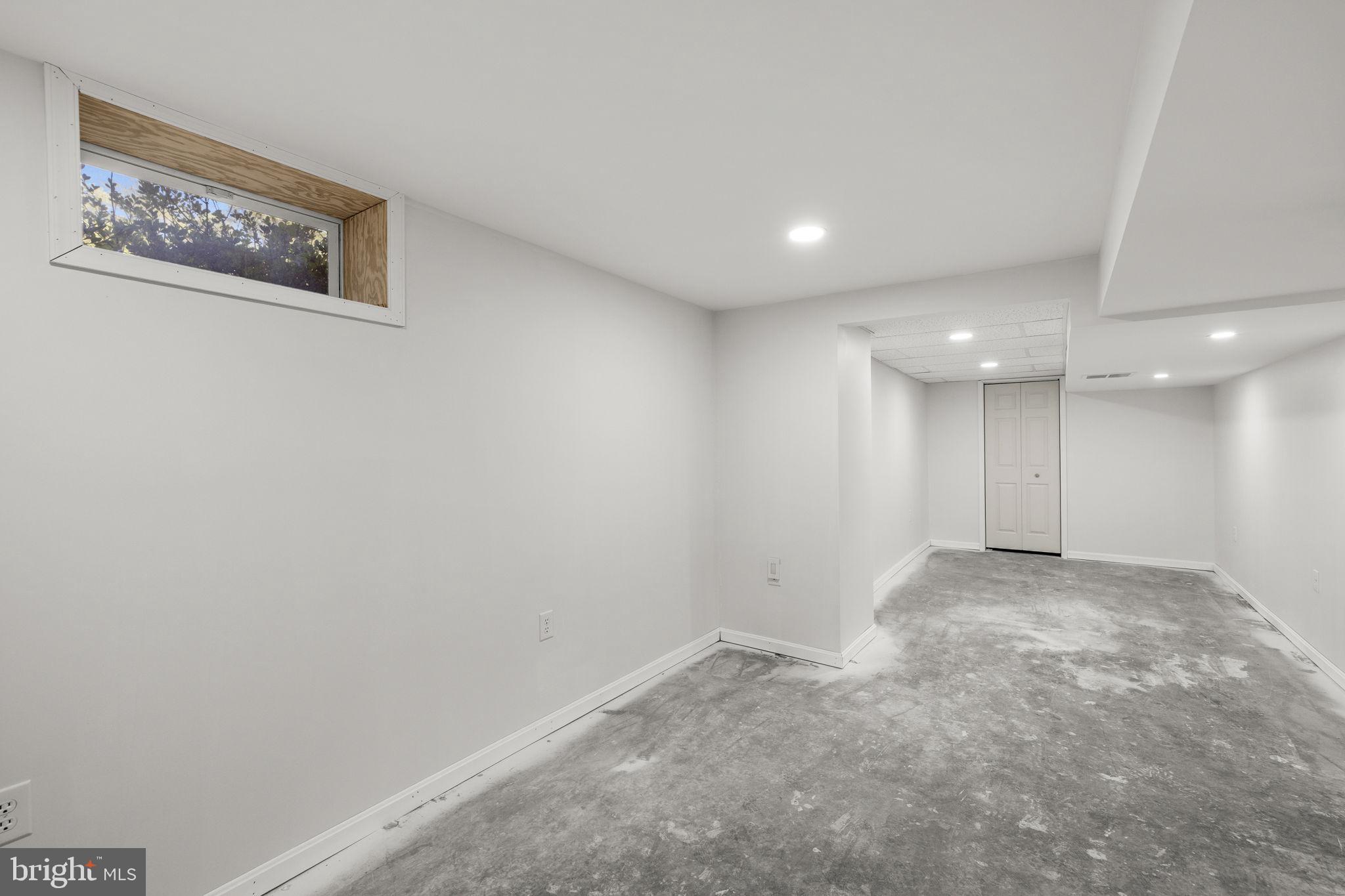 MELTON MANOR - Residential