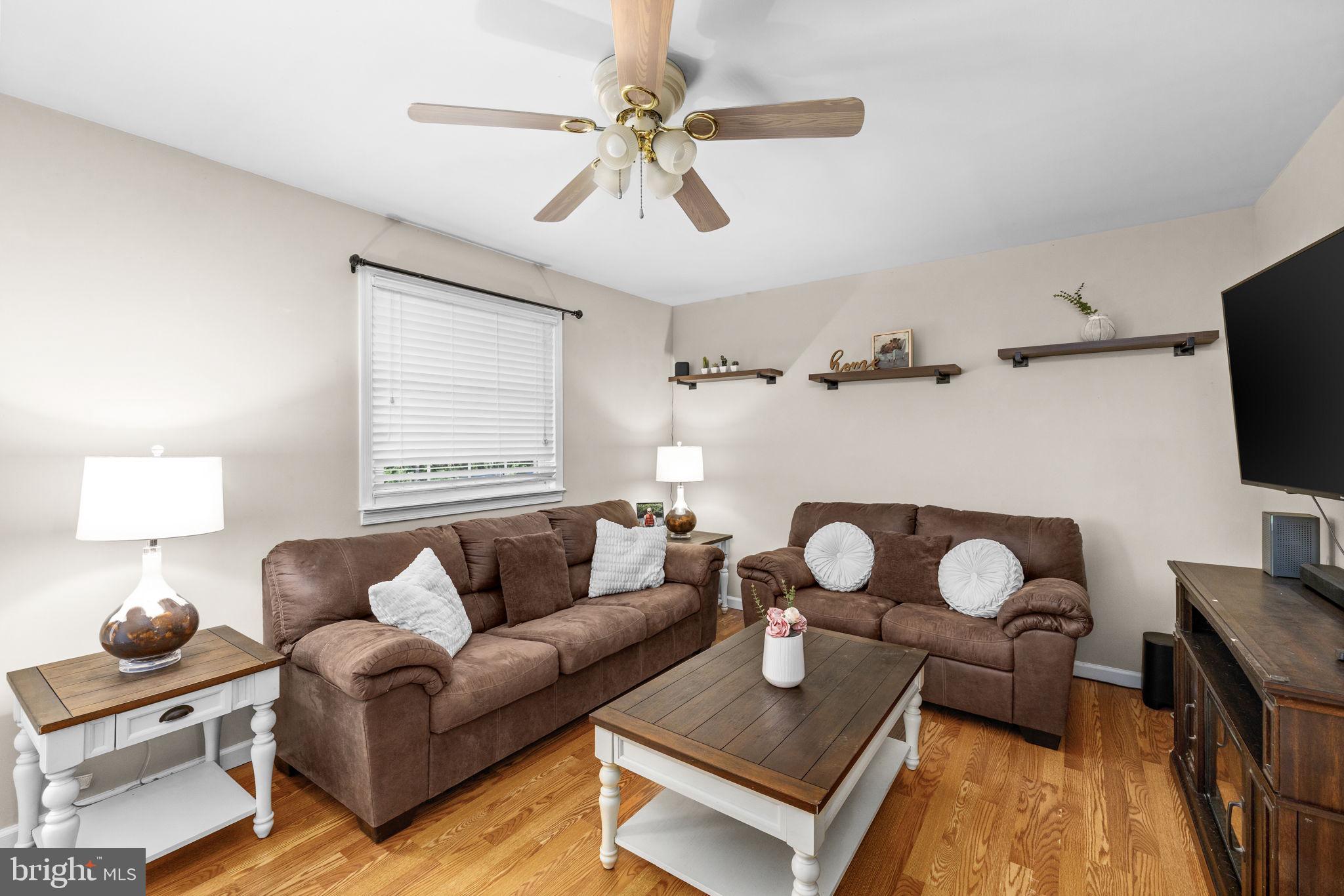 MELTON MANOR - Residential