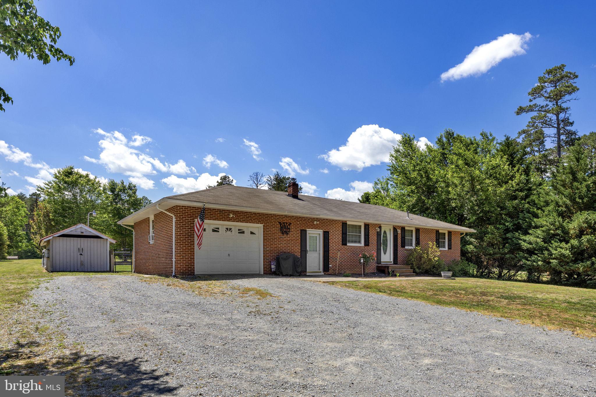 MELTON MANOR - Residential