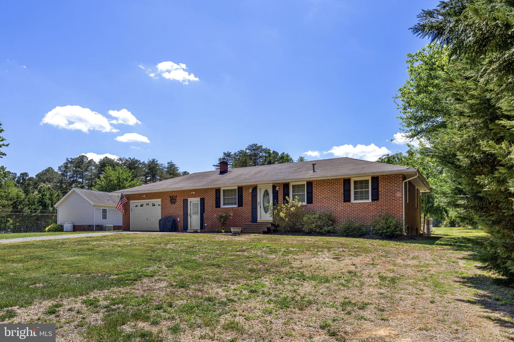 MELTON MANOR - Residential