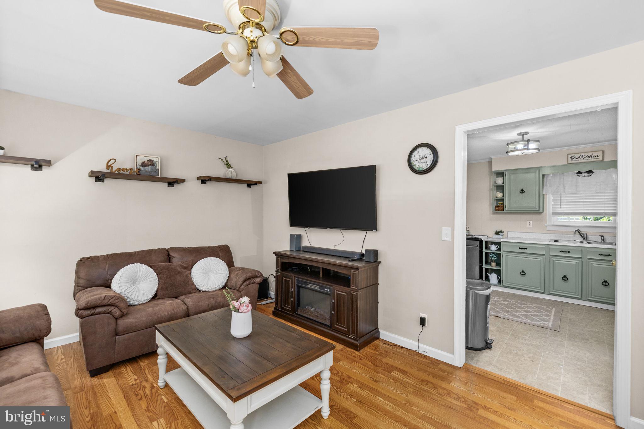 MELTON MANOR - Residential