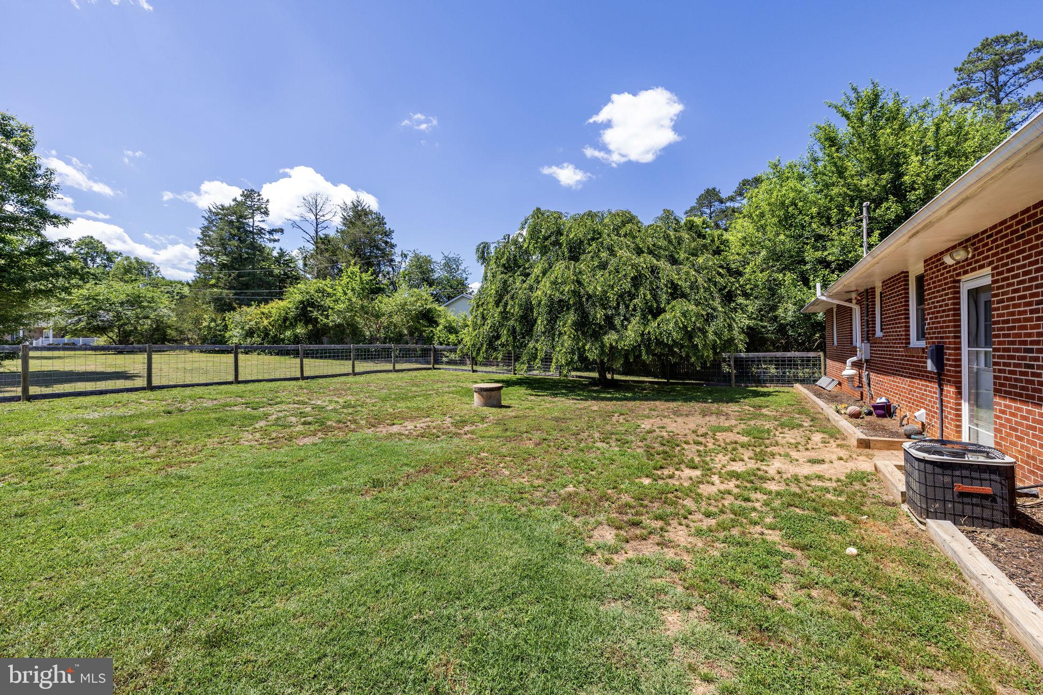 MELTON MANOR - Residential