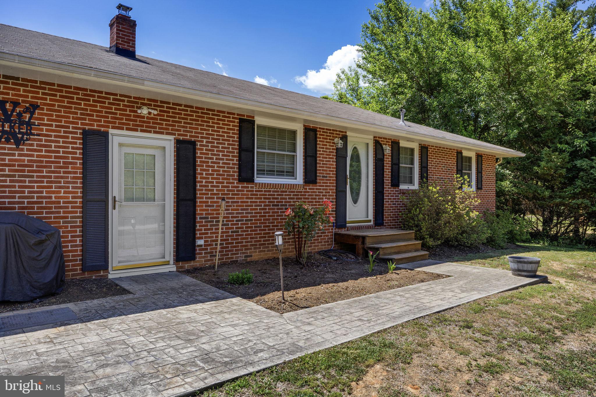 MELTON MANOR - Residential