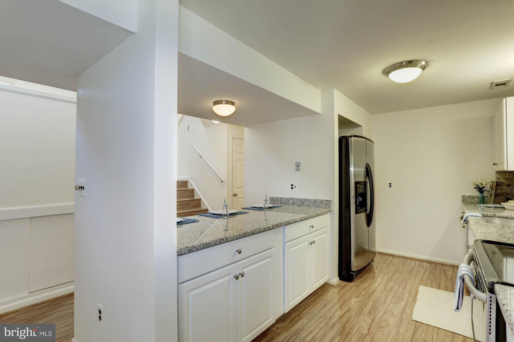 HUNTERS POINTE - Residential Lease