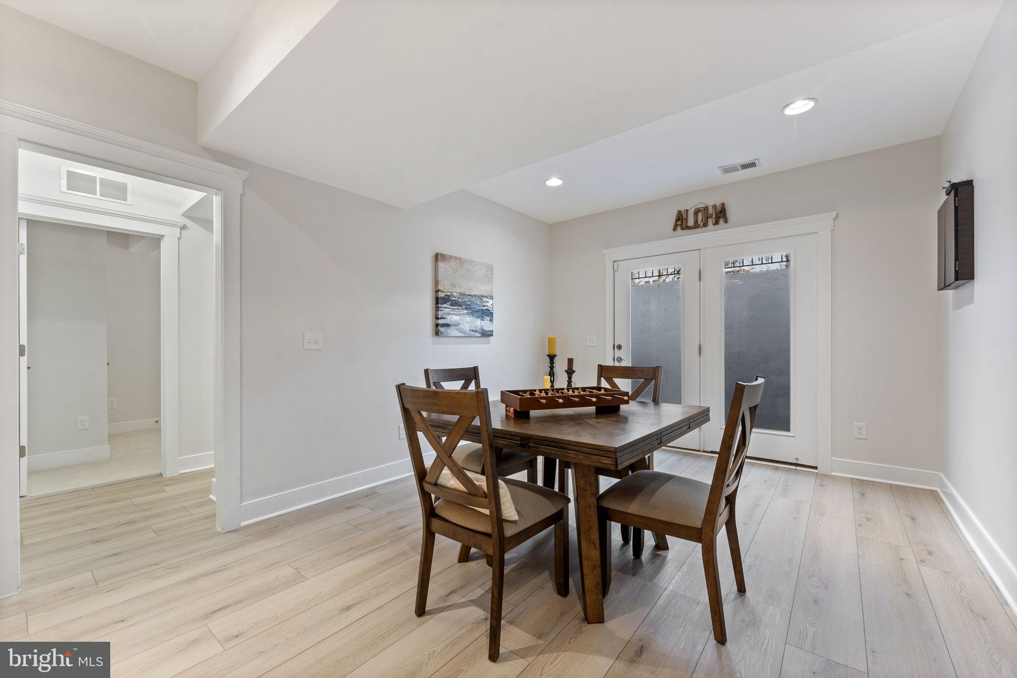 GROVE AT WILLOWSFORD - Residential