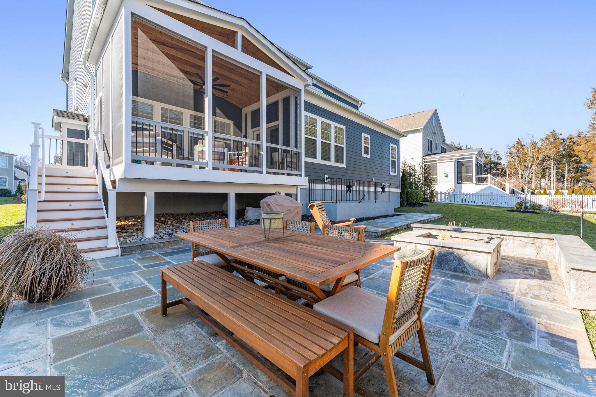 GROVE AT WILLOWSFORD - Residential