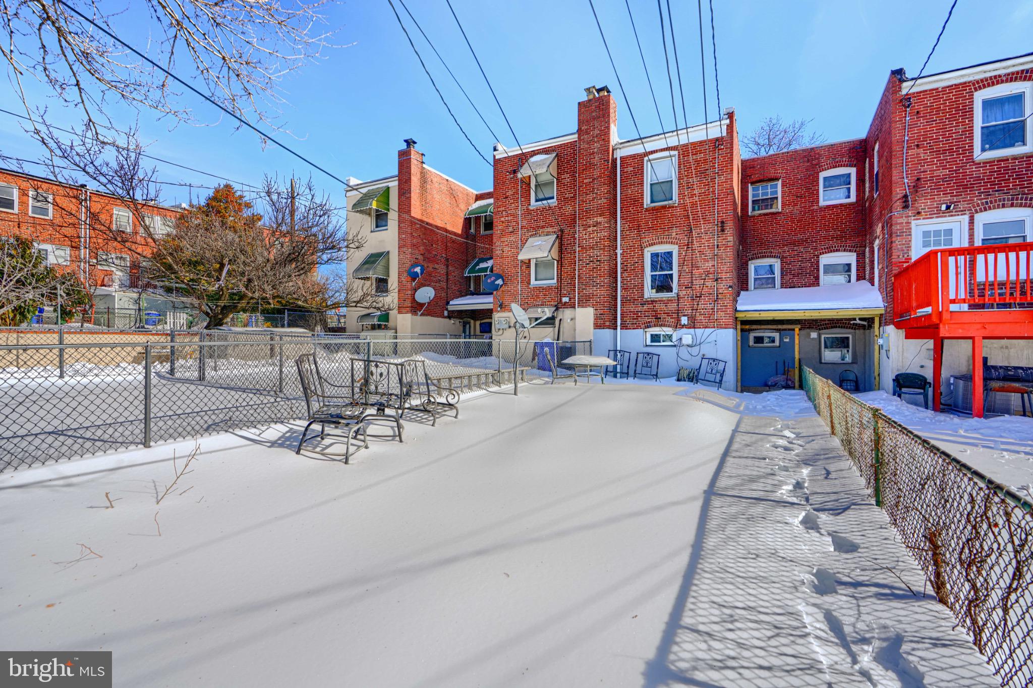 GREEKTOWN - Residential