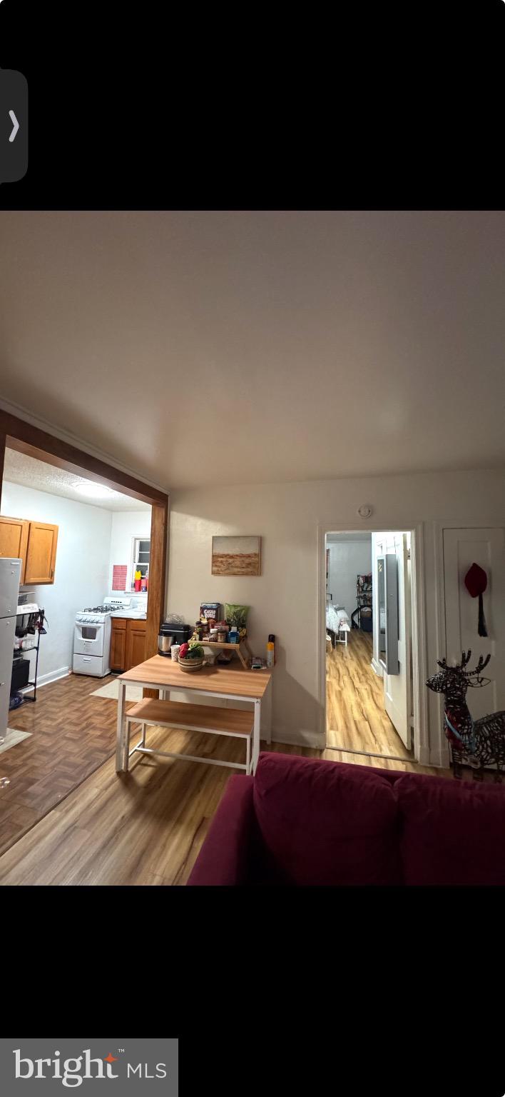 GREEKTOWN - Residential