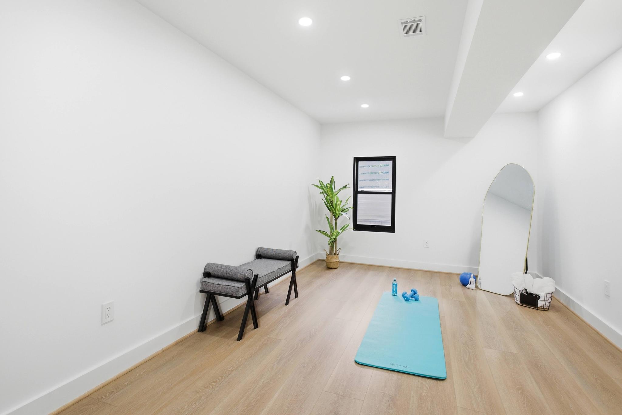 FENWICK PARK - Residential