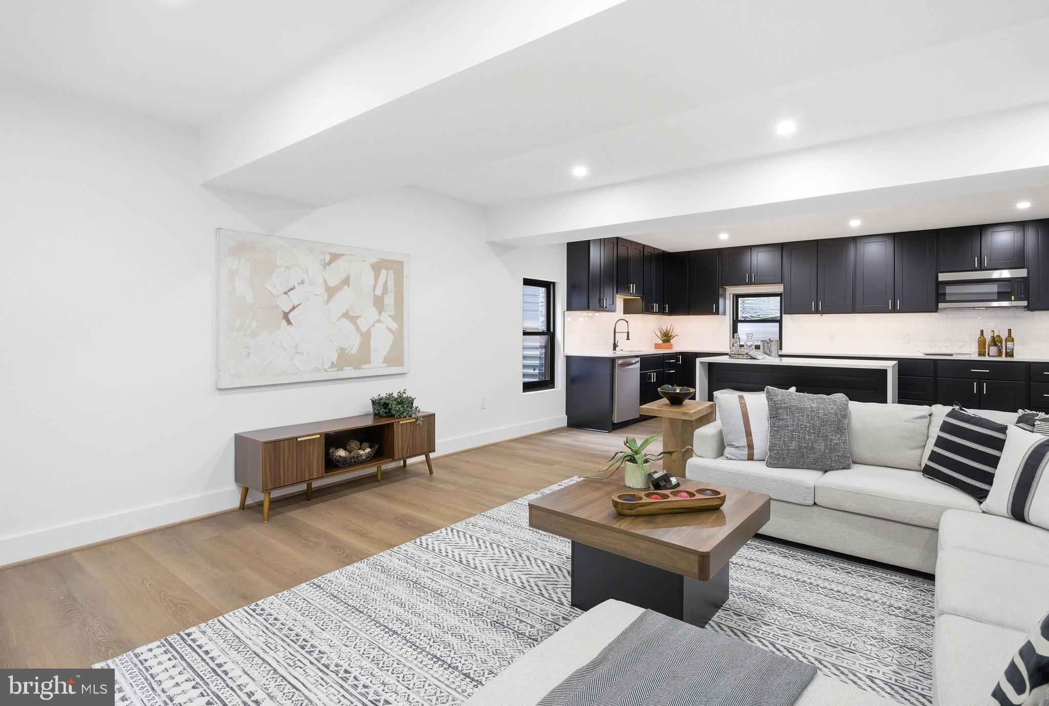 FENWICK PARK - Residential