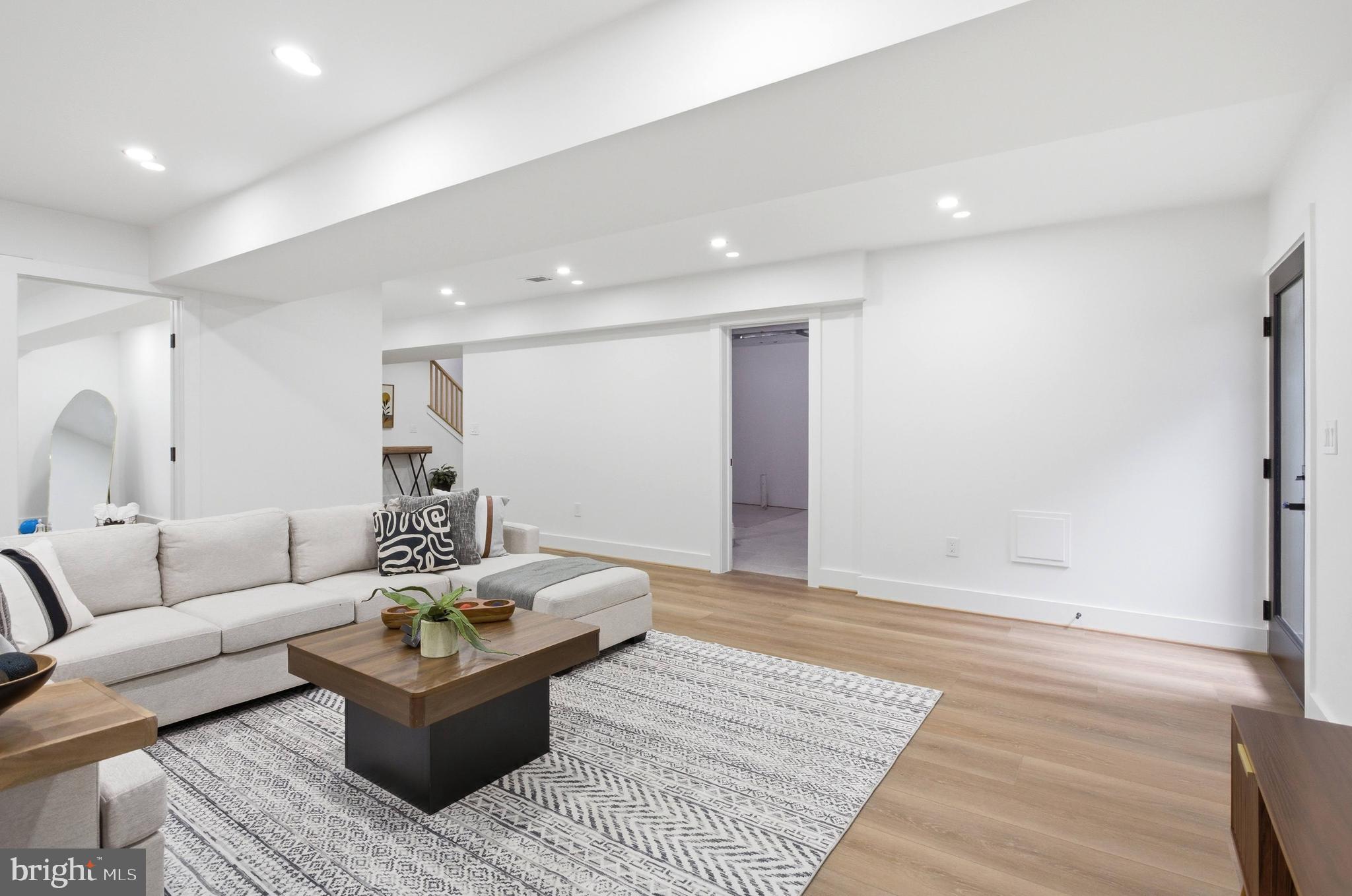 FENWICK PARK - Residential