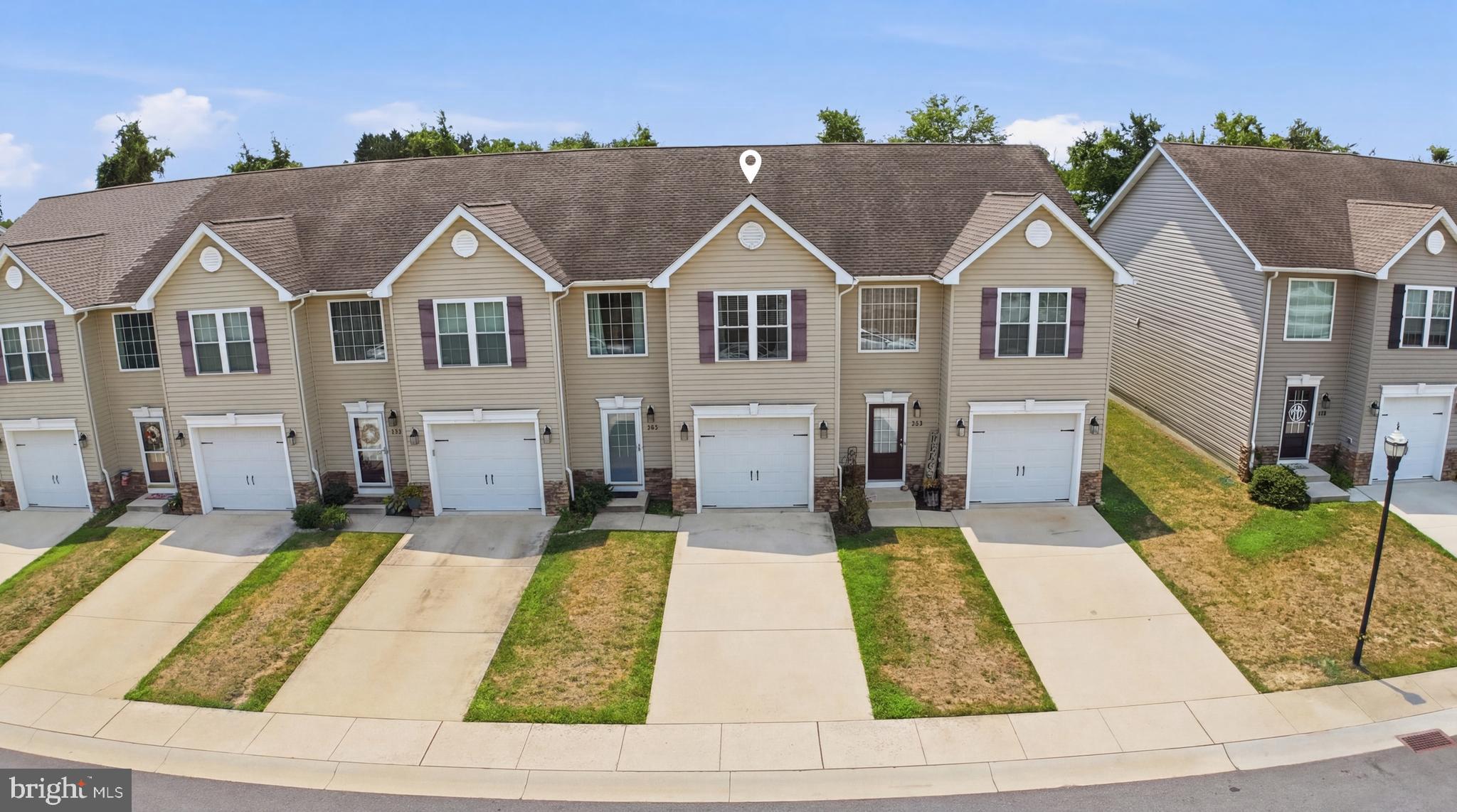 WYNSOME KNOLL - Residential
