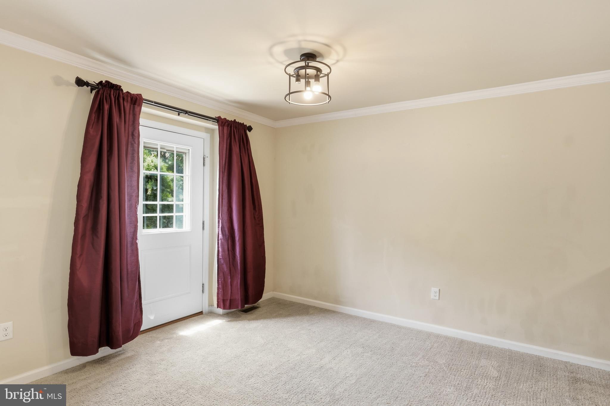 WYNSOME KNOLL - Residential
