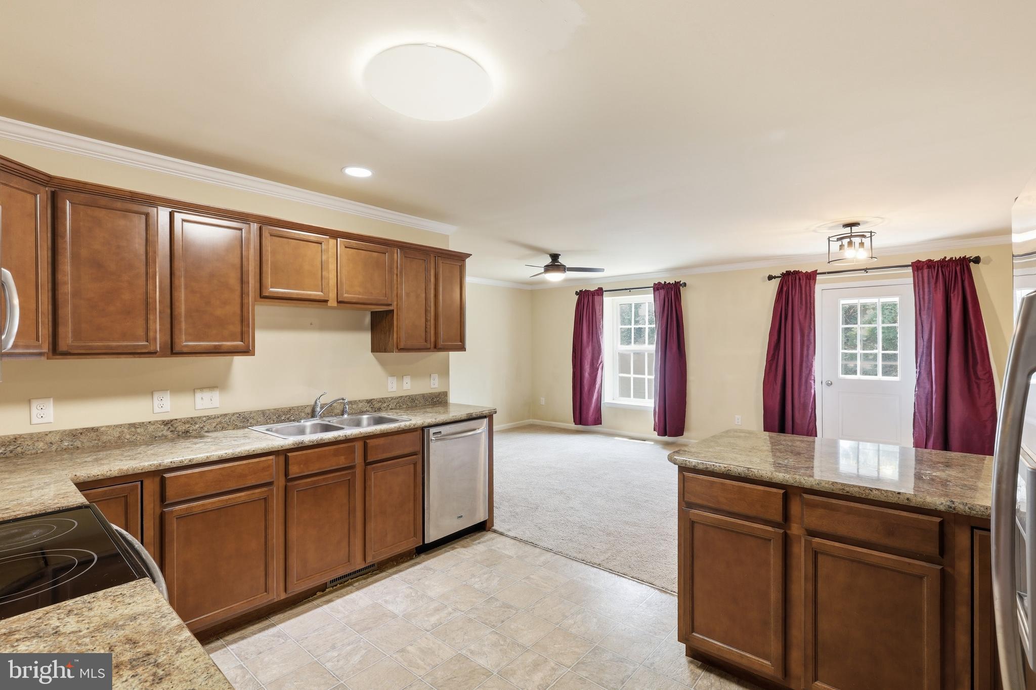 WYNSOME KNOLL - Residential