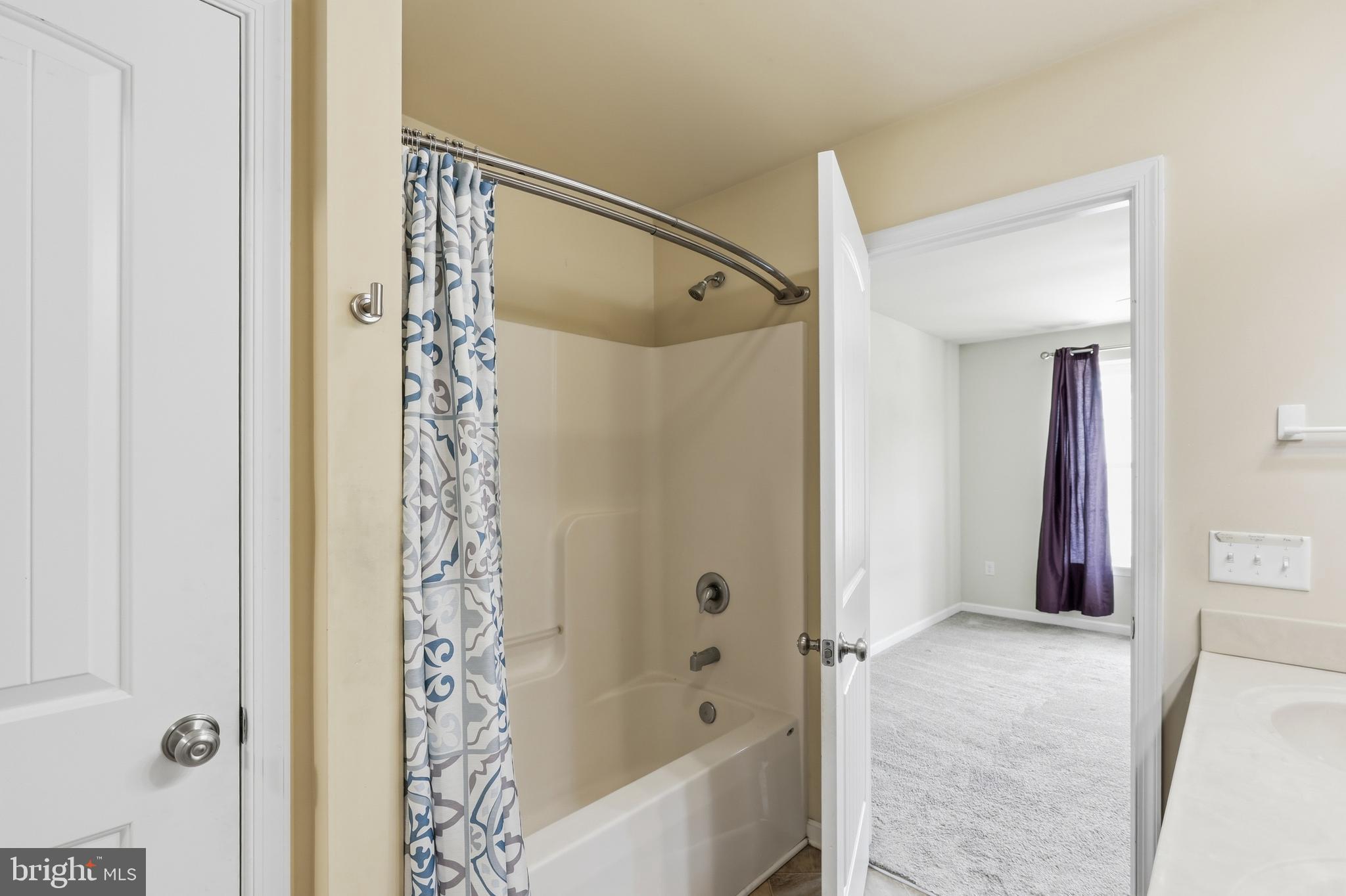 WYNSOME KNOLL - Residential