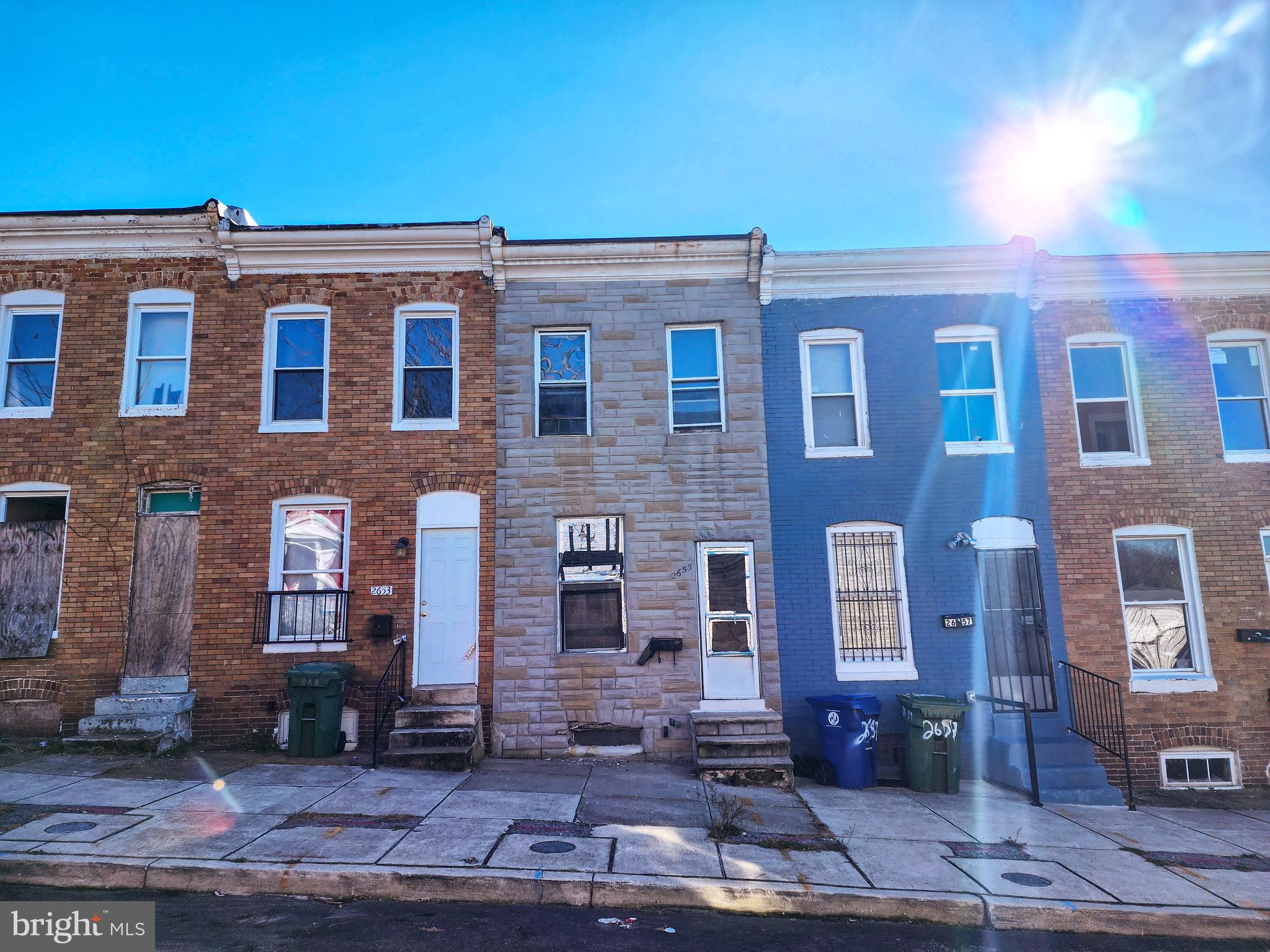 ONLINE AUCTION: Bidding begins 1/18/2024 @ 10:00 AM. Bidding ends 1/22/2024 @ 12:40 PM. List Price is Suggested Opening Bid. Deposit: $5,000.
This 2-story townhome is situated in the Millhill area and is located just blocks away from the Westside Shopping Center. It is also close to Carroll Park and the Carroll Park Golf Course. The property provides convenient access to Wilkens Ave, a major traffic artery.