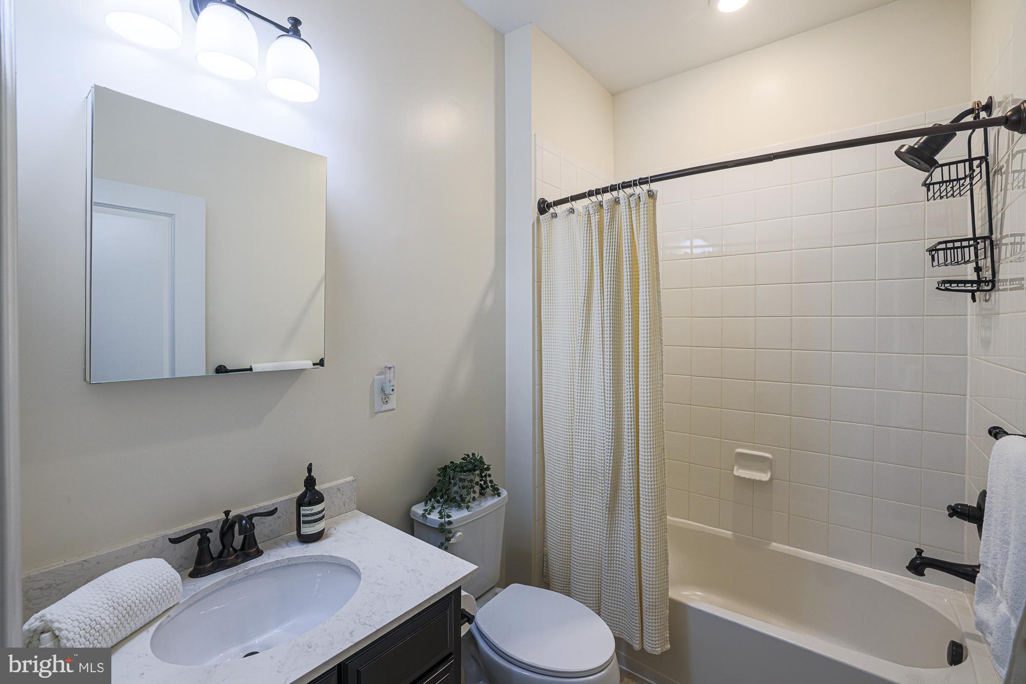 BALLARD GREEN - Residential