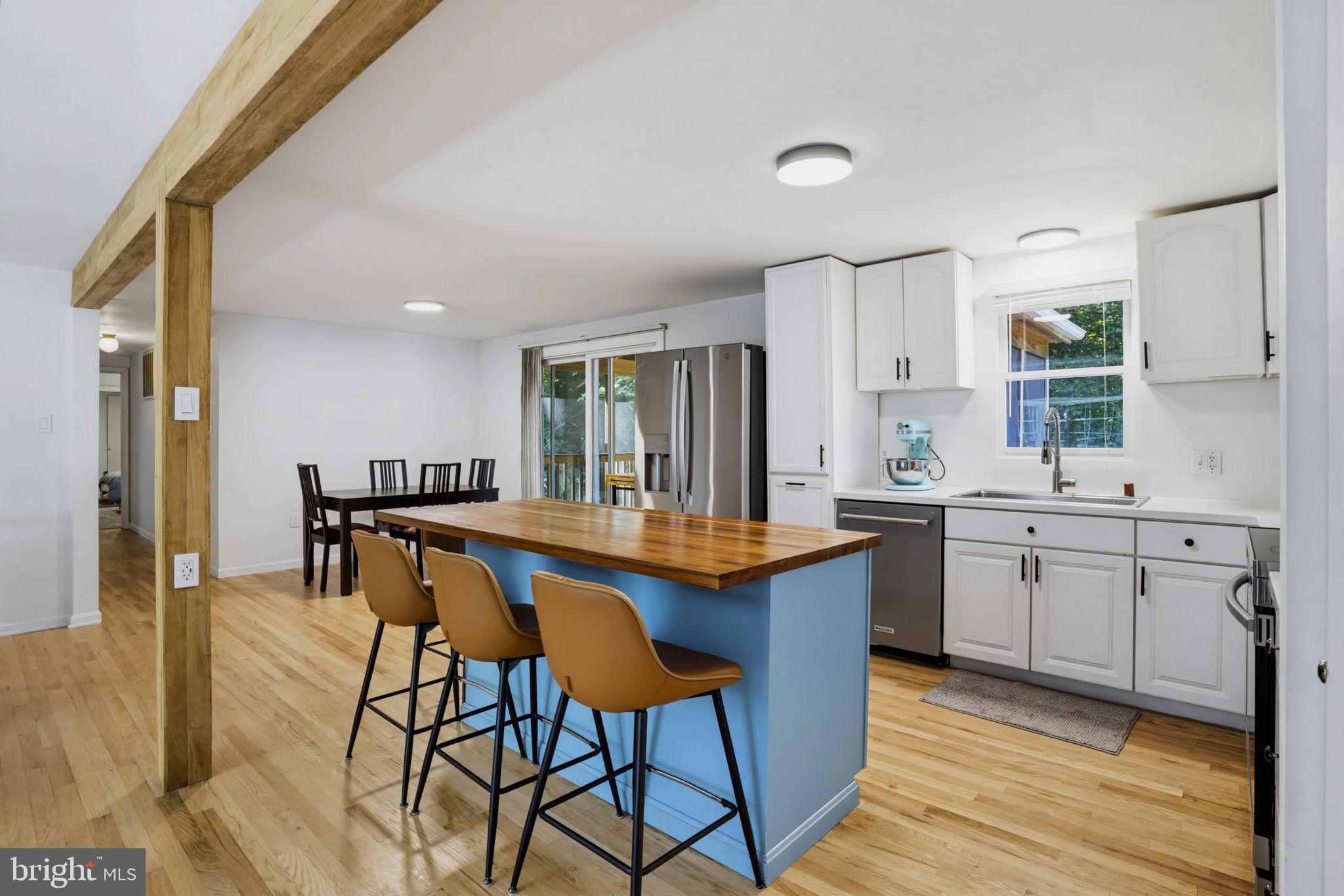 REGAL ESTATES - Residential