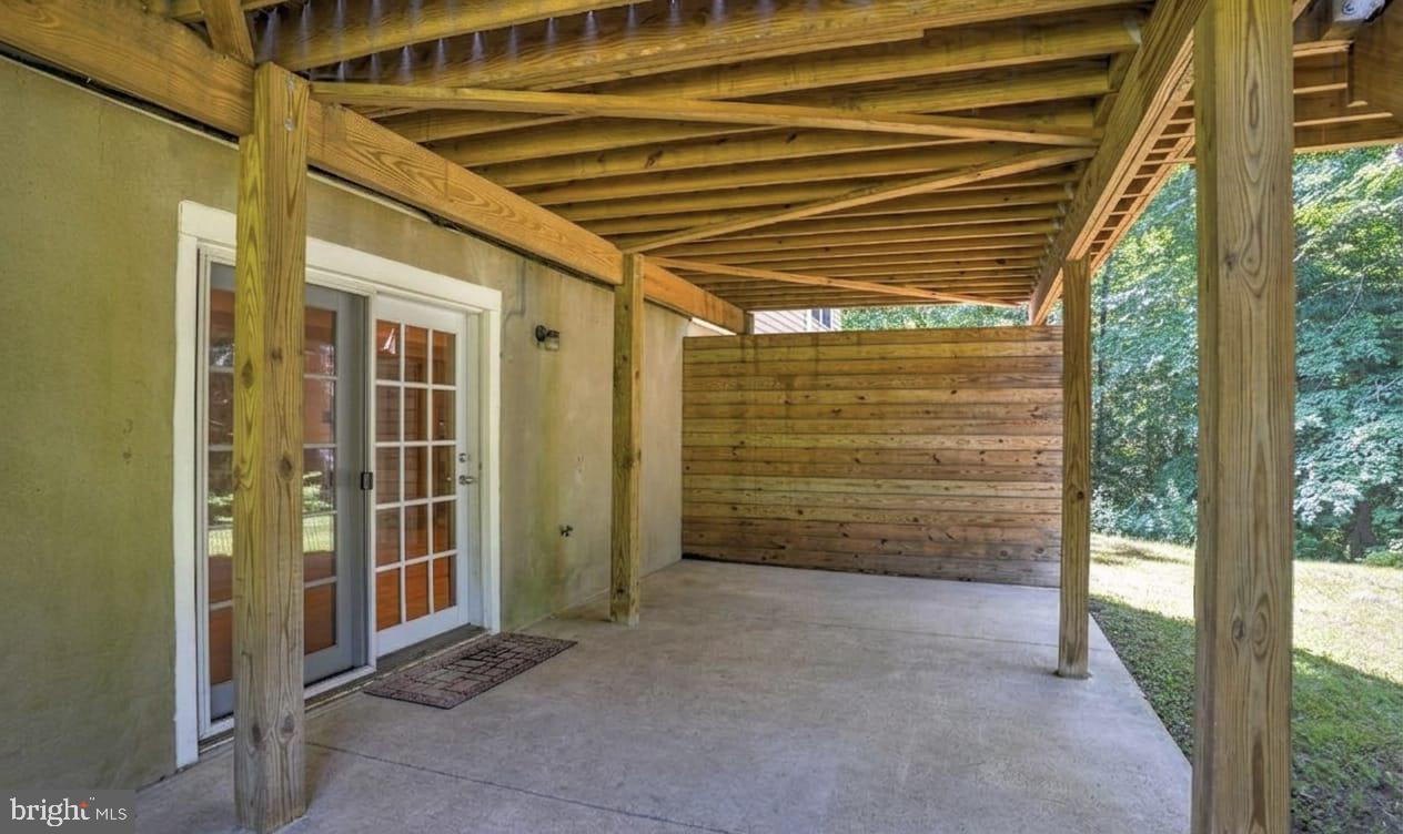 REGAL ESTATES - Residential