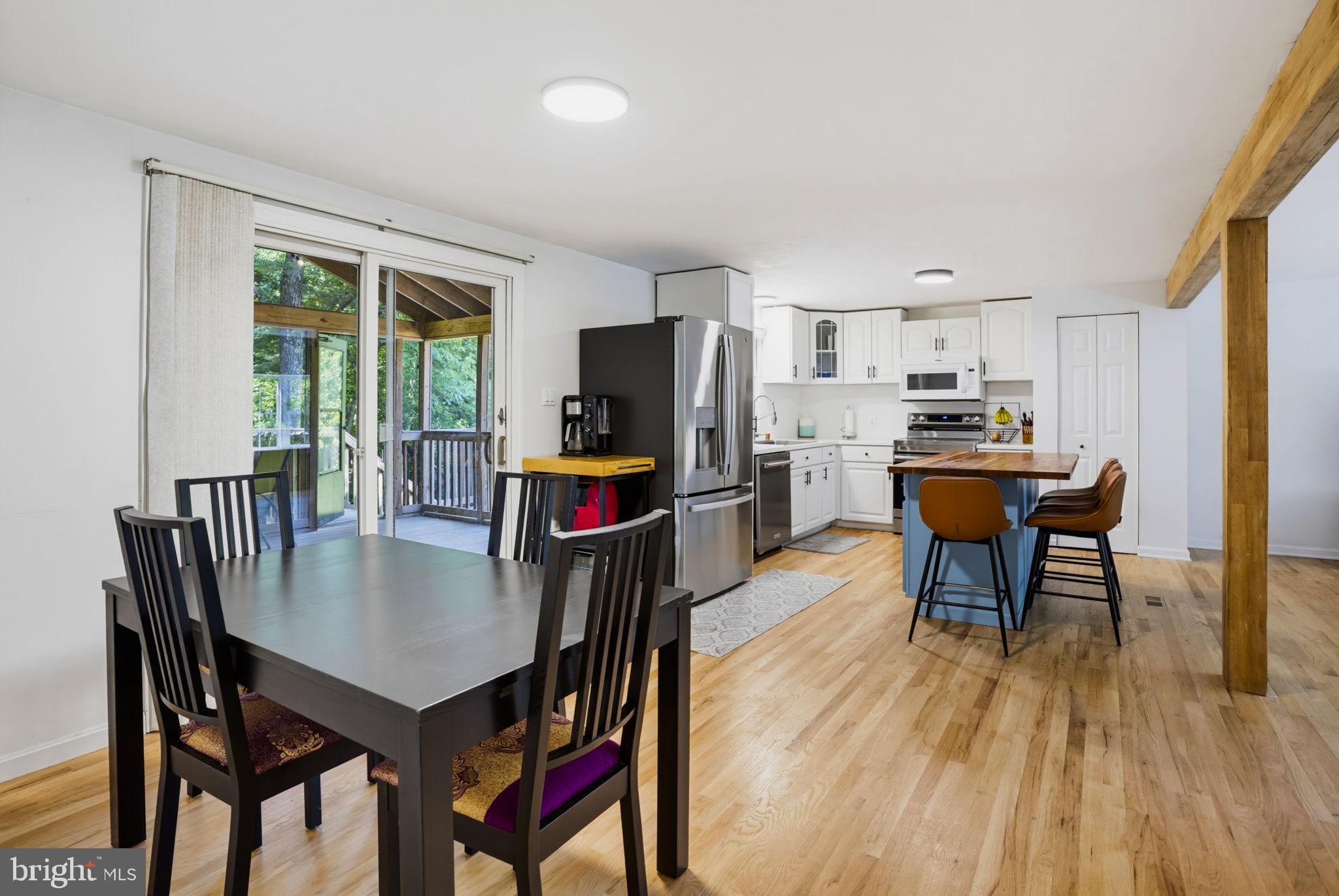 REGAL ESTATES - Residential