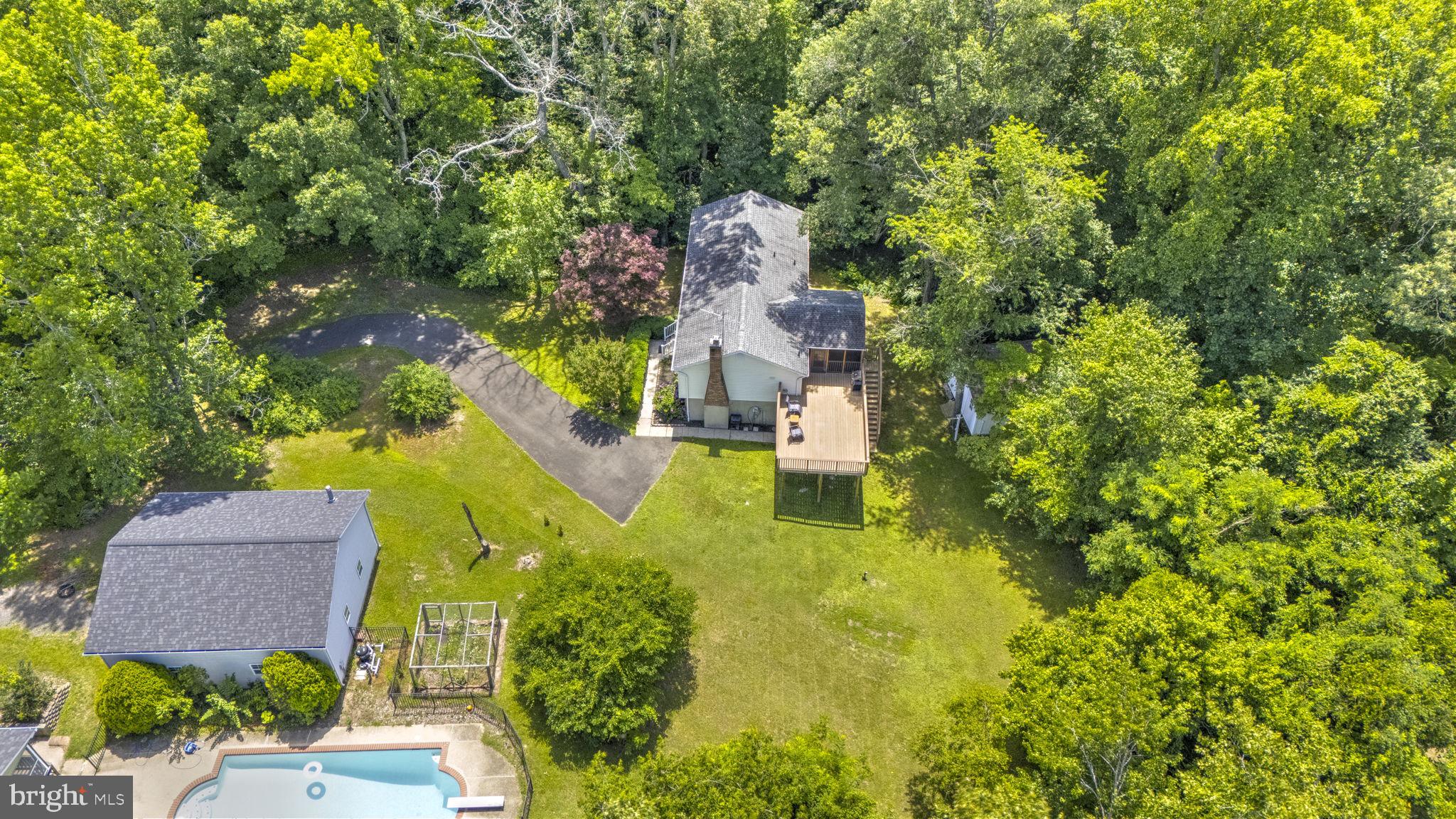 REGAL ESTATES - Residential