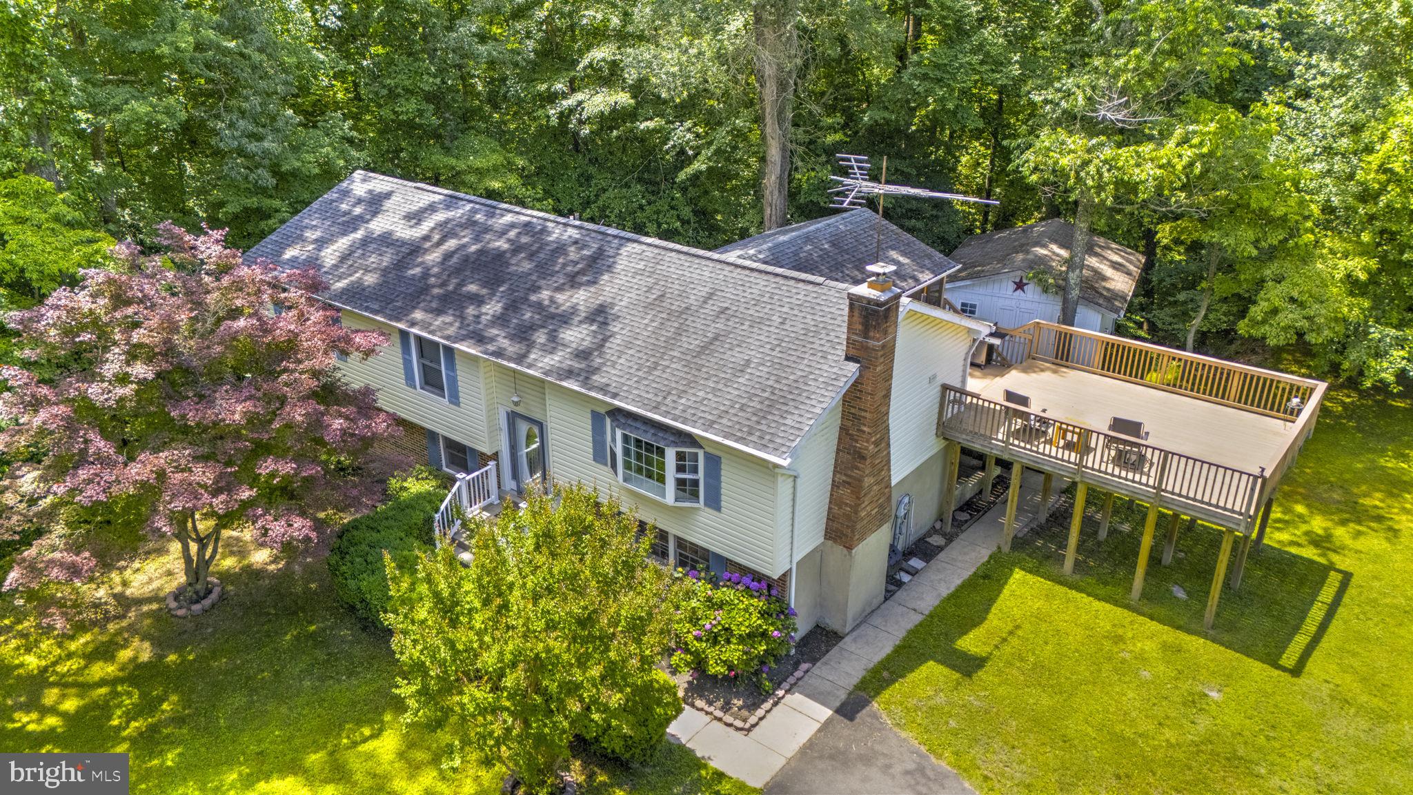 REGAL ESTATES - Residential