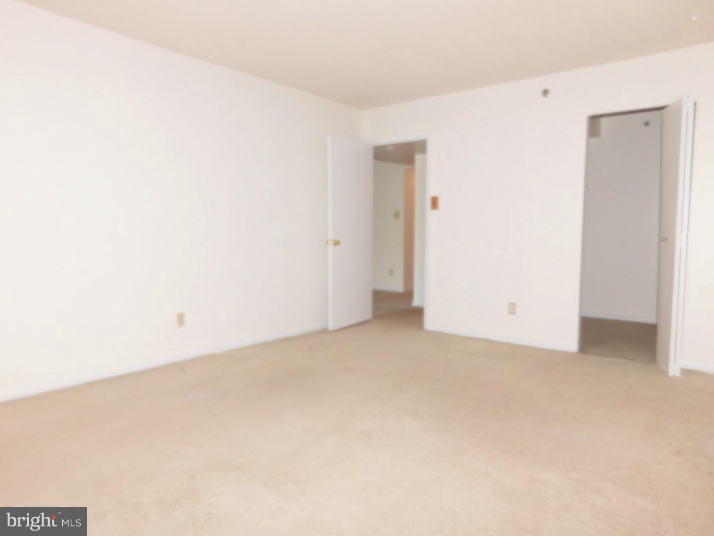 RACQUET CLUB - Residential