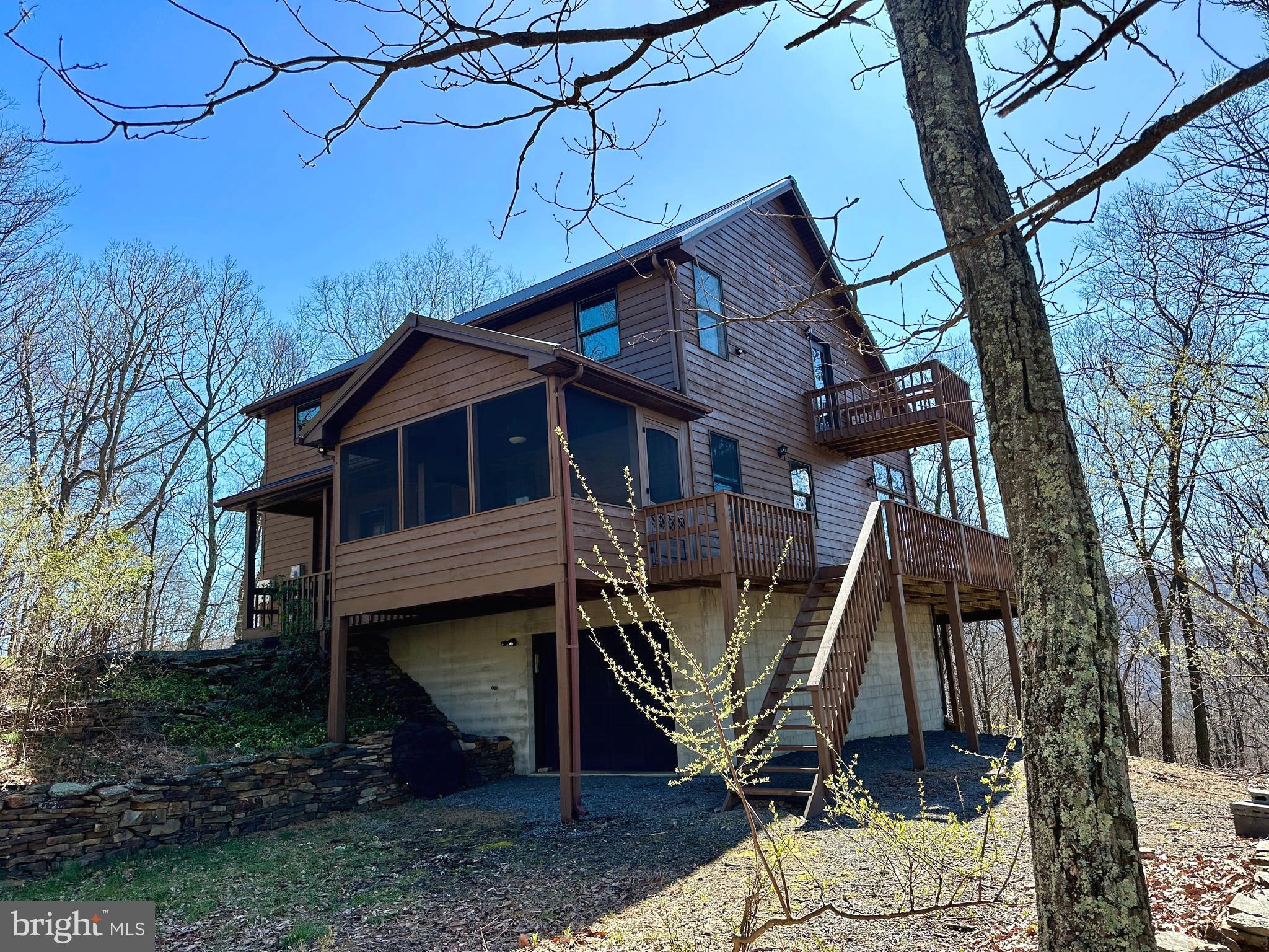 THE PRESERVE AT NEW CREEK LAKE - Residential