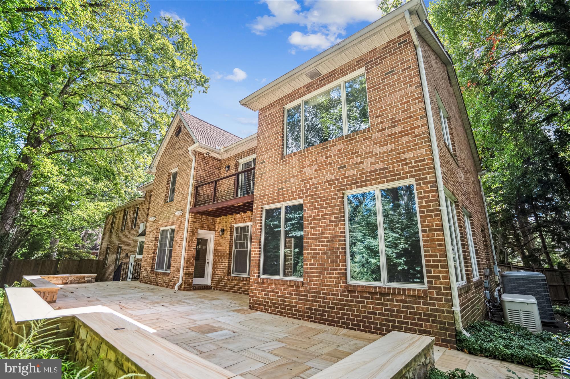 BEVERLY FARMS - Residential
