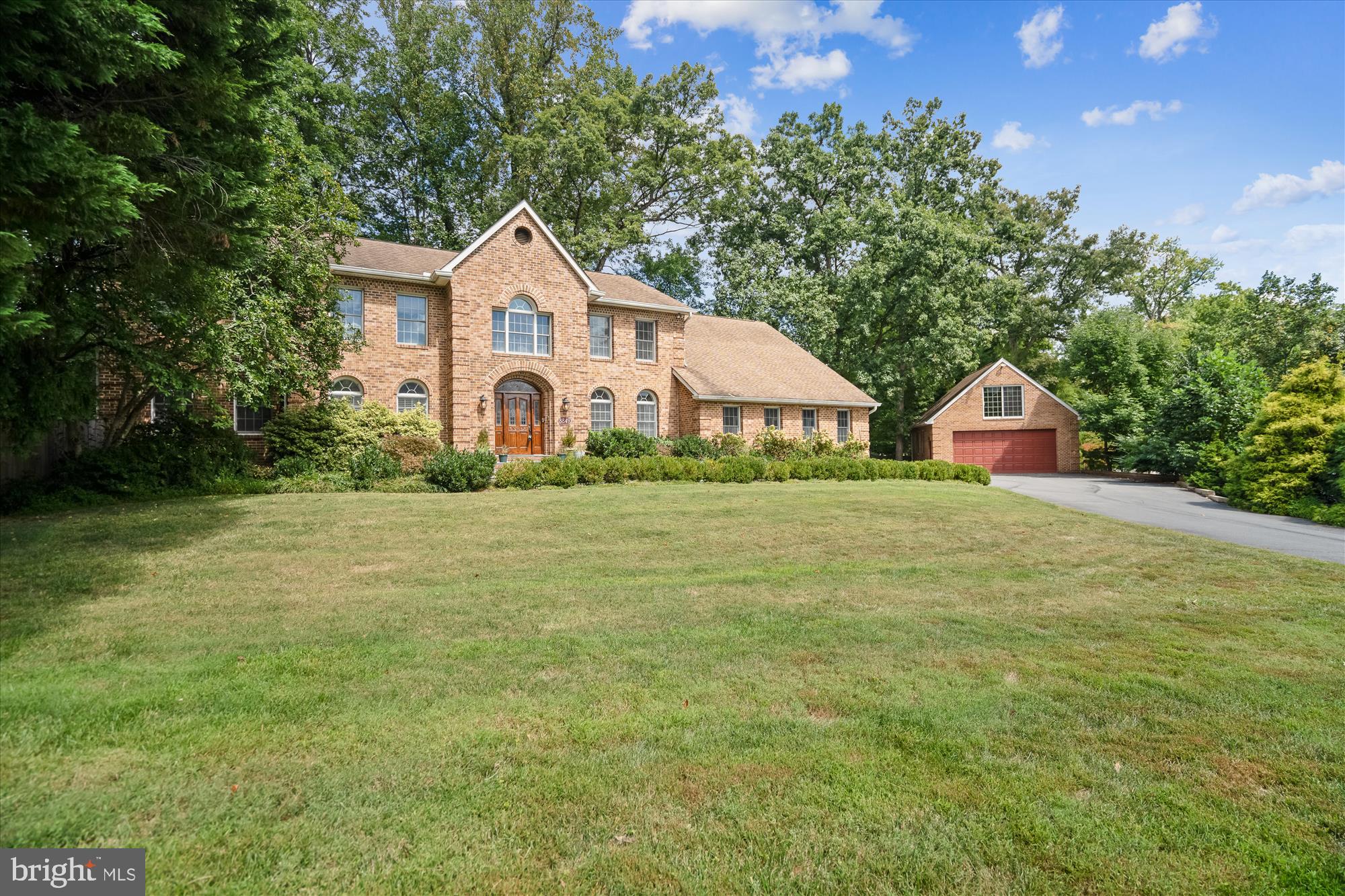 BEVERLY FARMS - Residential