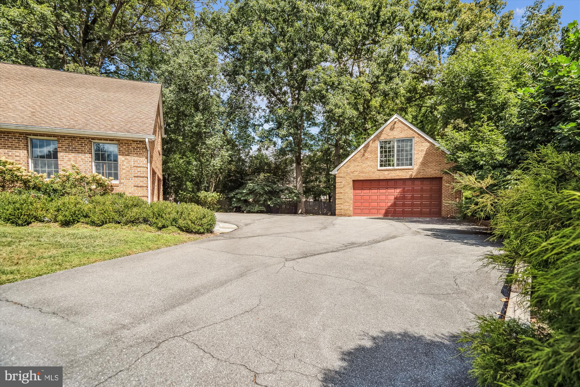 BEVERLY FARMS - Residential