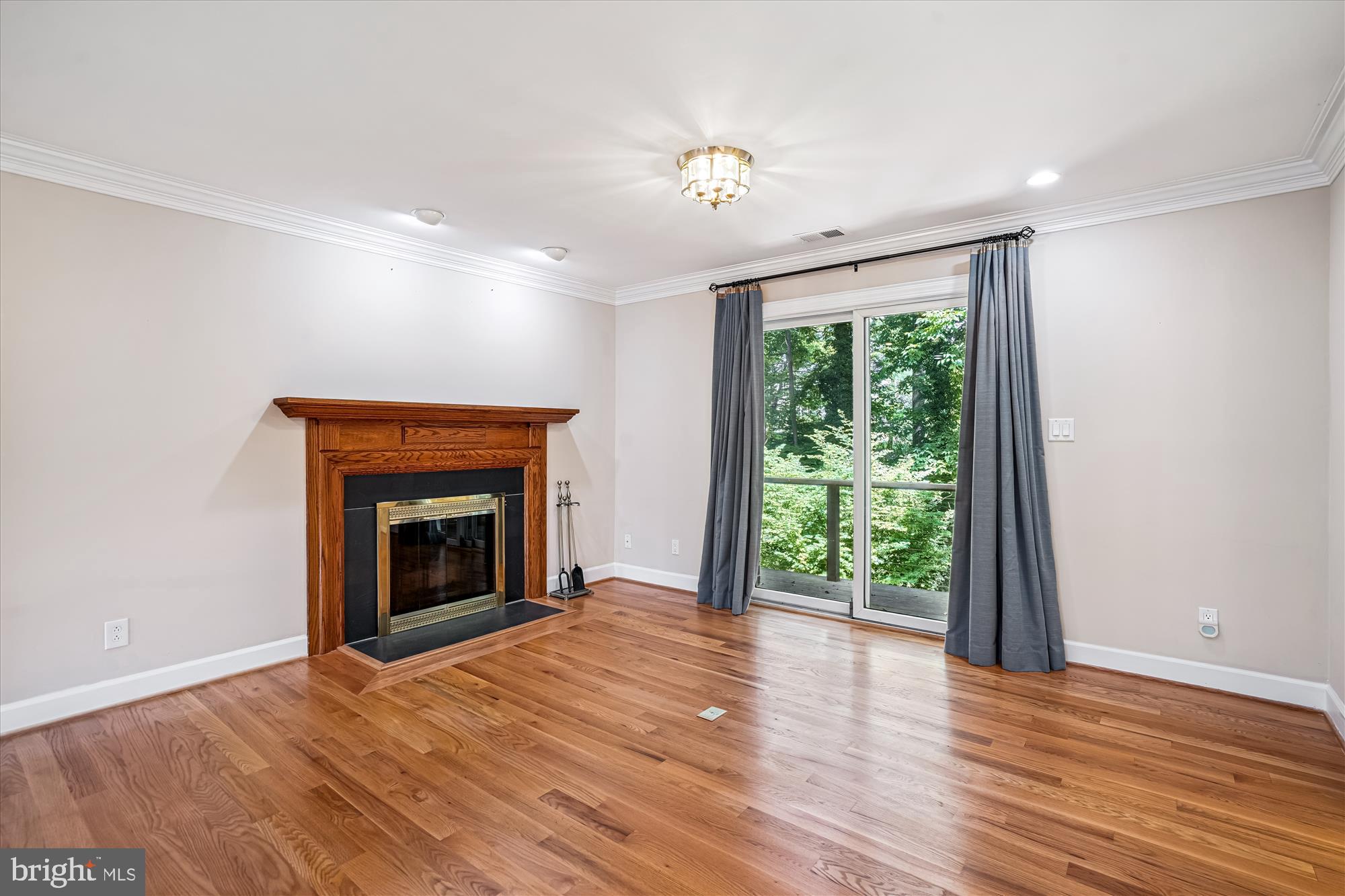 BEVERLY FARMS - Residential