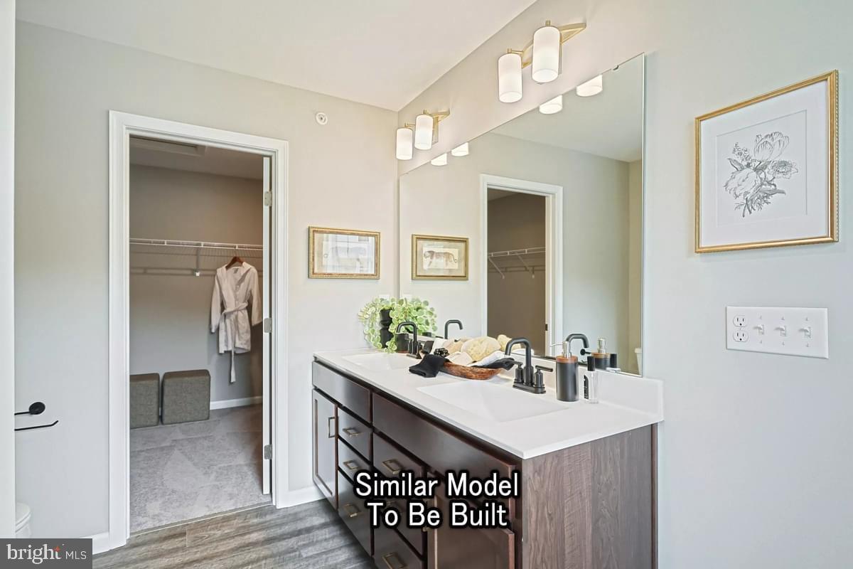 THE TOWNES AT HAMPDEN - Residential