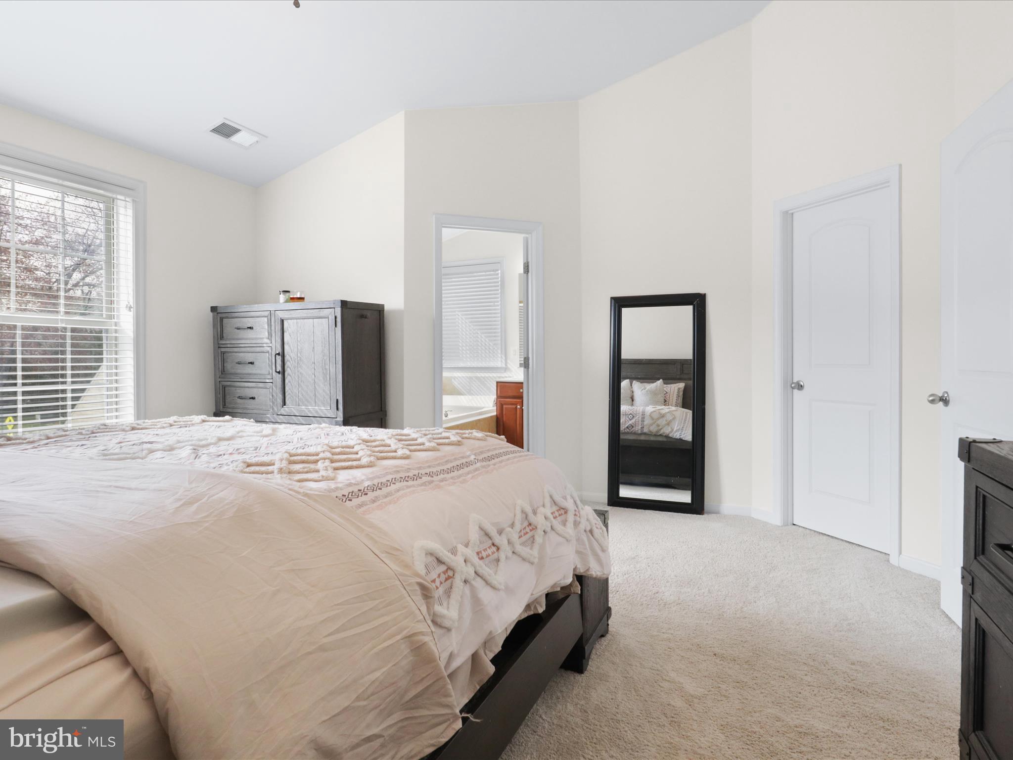 OCCOQUAN HEIGHTS - Residential