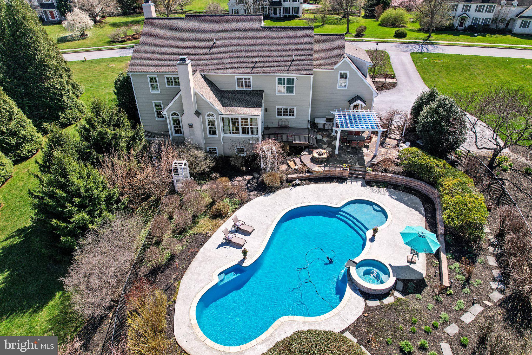 ROCKFORD CROSSING - Residential