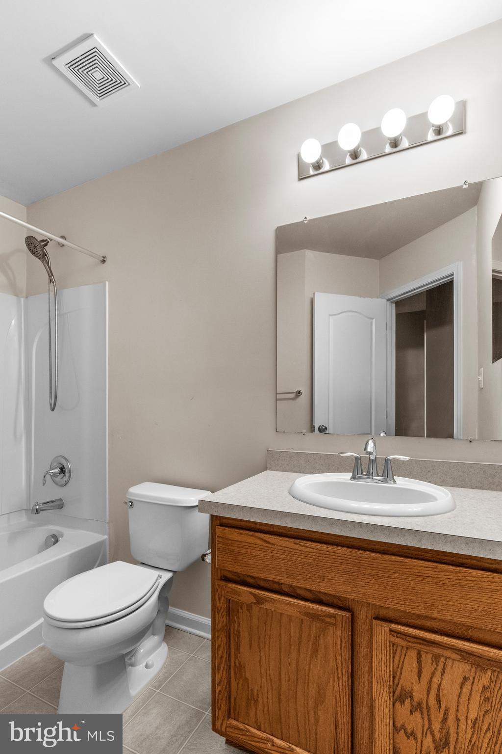 HAWTHORNE RIDGE - Residential