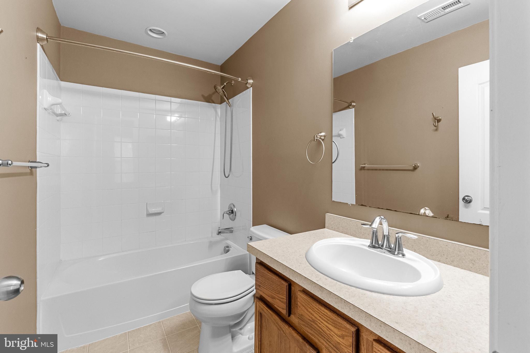 HAWTHORNE RIDGE - Residential