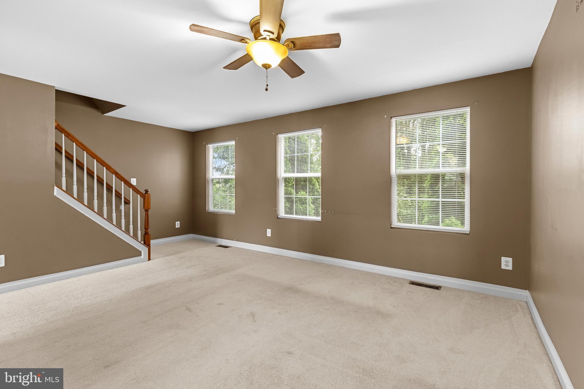 HAWTHORNE RIDGE - Residential