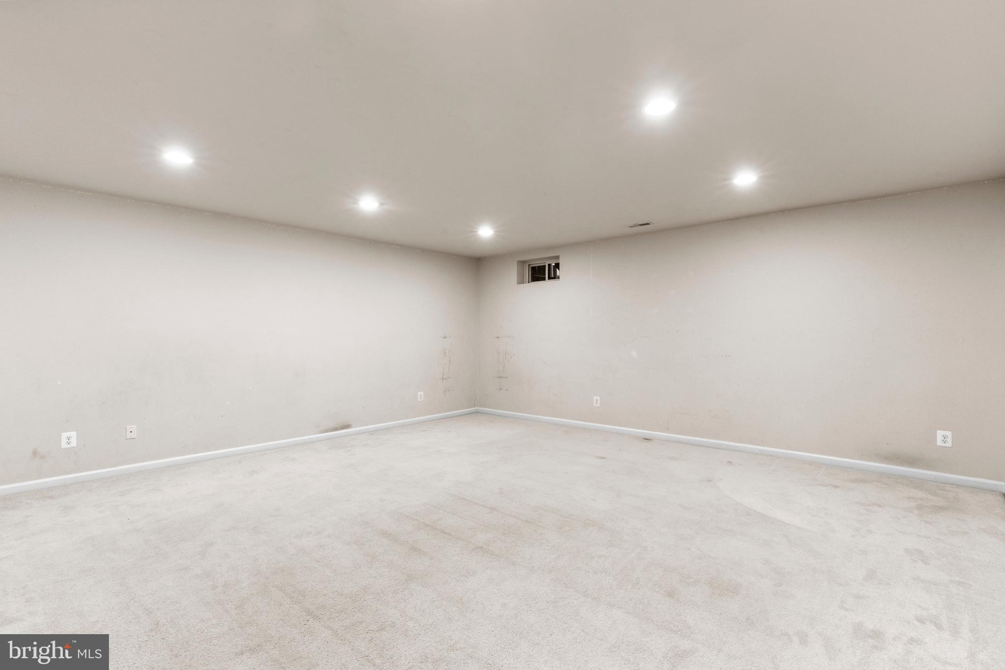 HAWTHORNE RIDGE - Residential