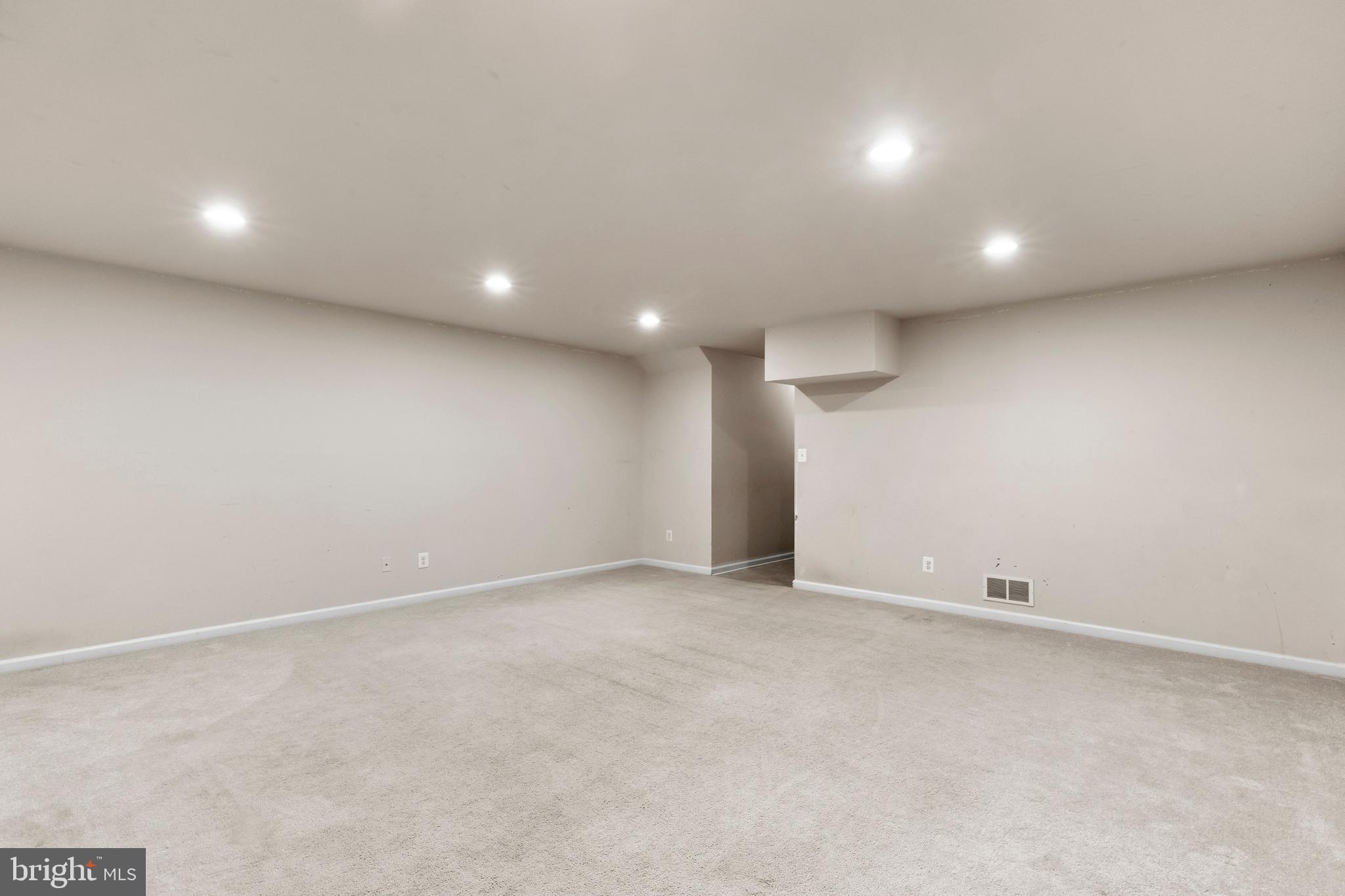 HAWTHORNE RIDGE - Residential