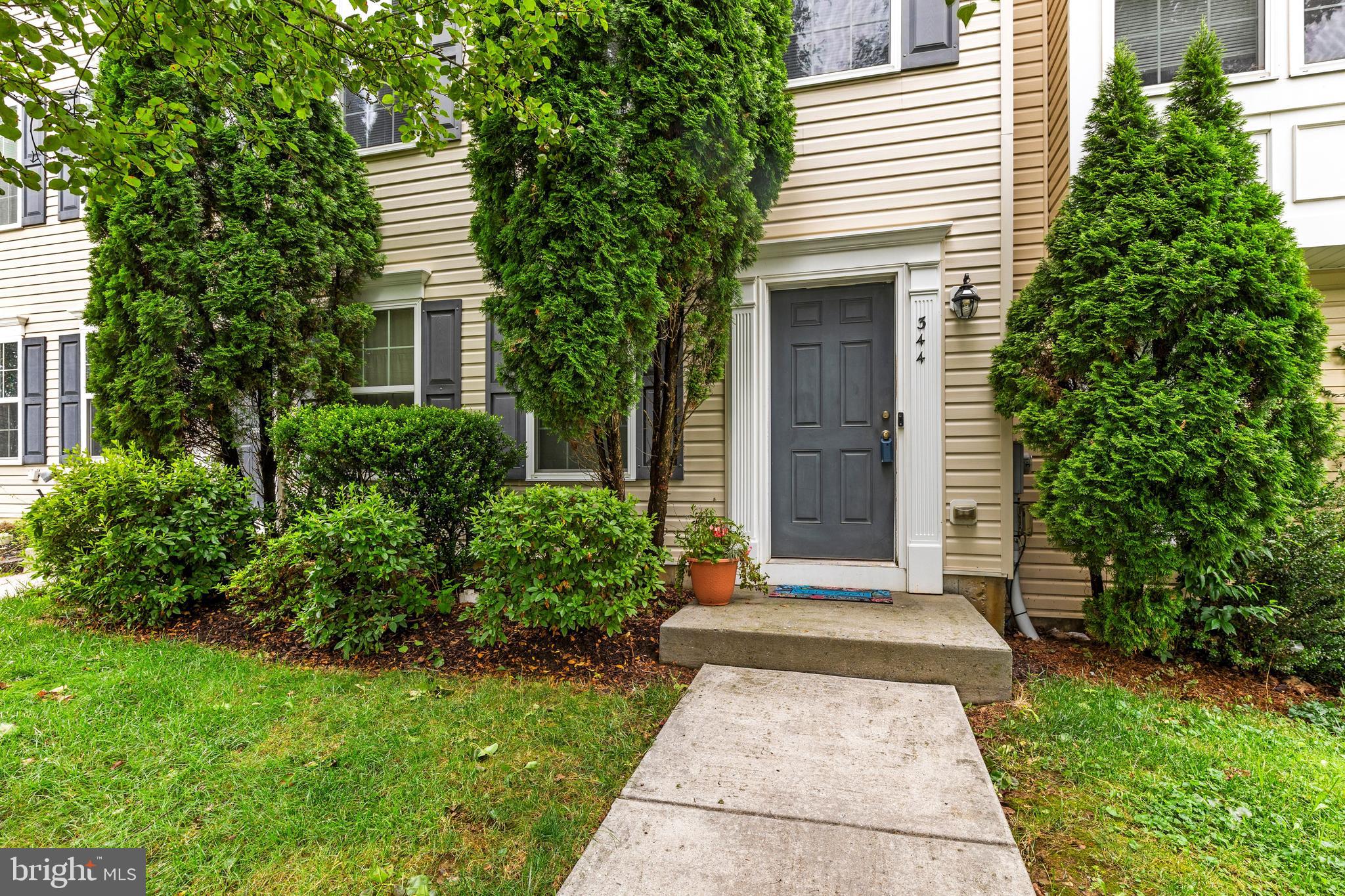 HAWTHORNE RIDGE - Residential