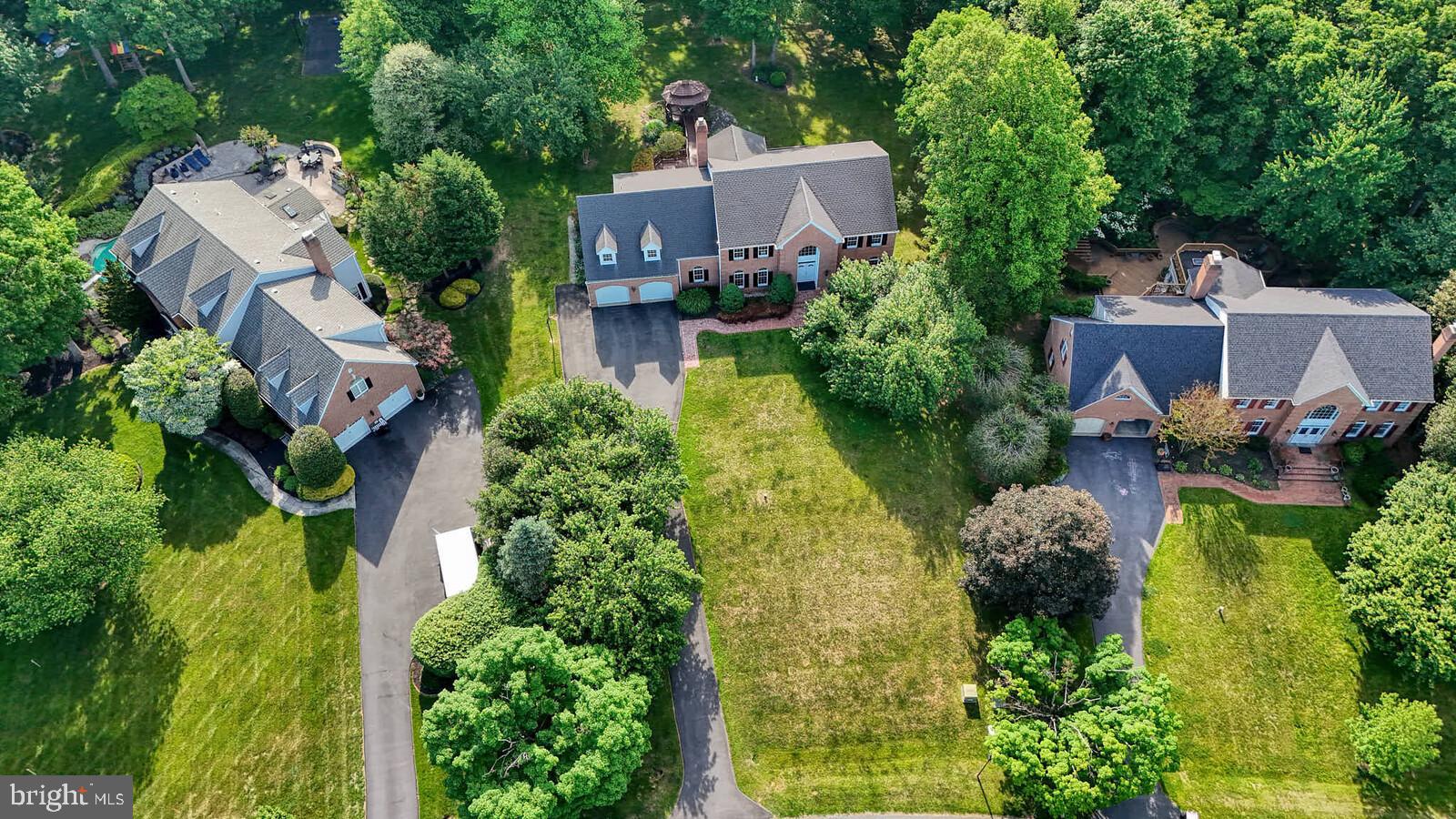 GRANBY WOODS - Residential