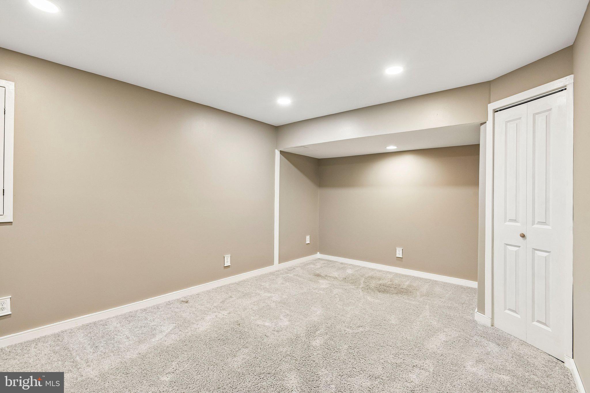 WHITETAIL WOODS II - Residential