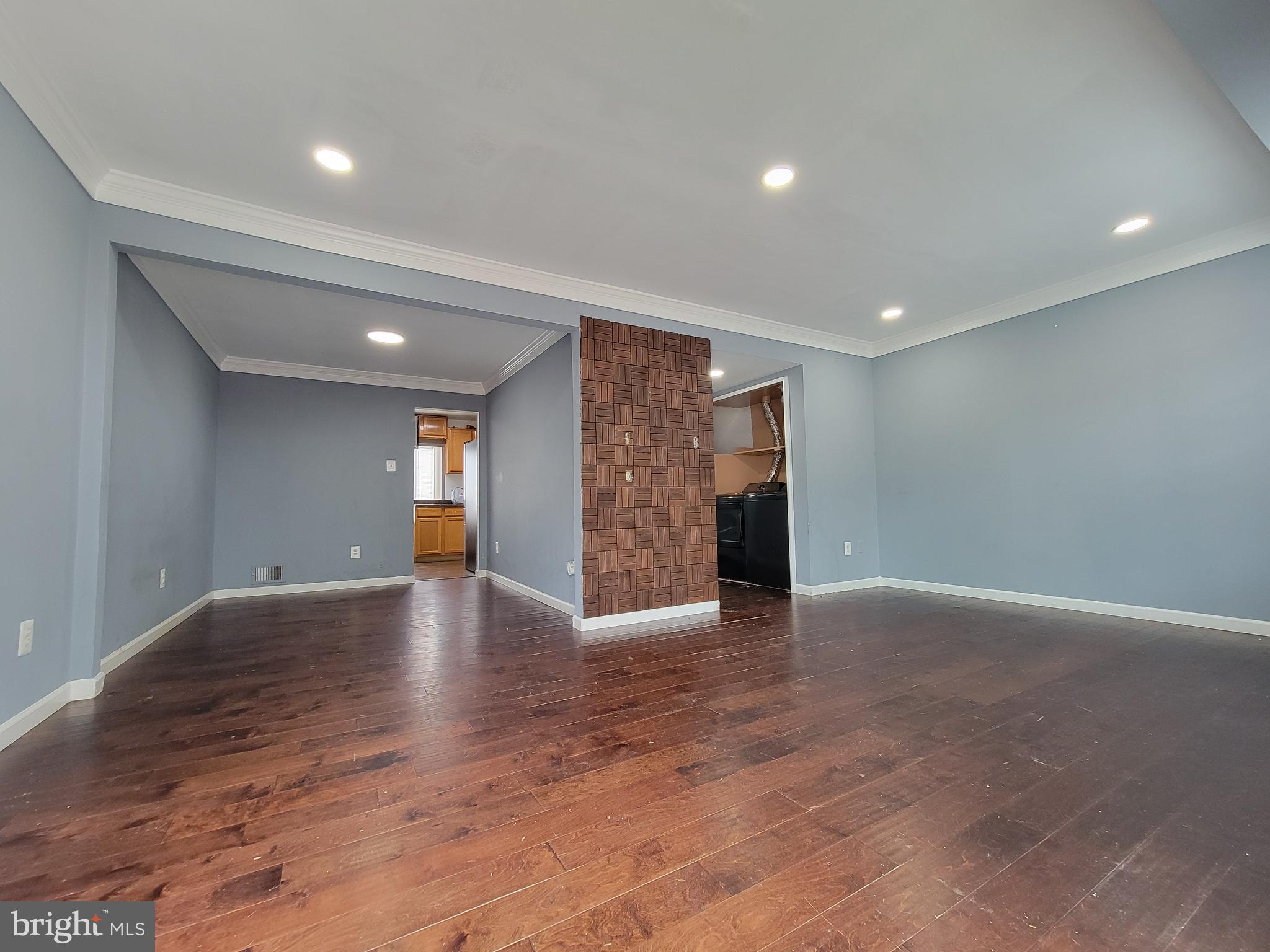 WILLOWBROOK - Residential
