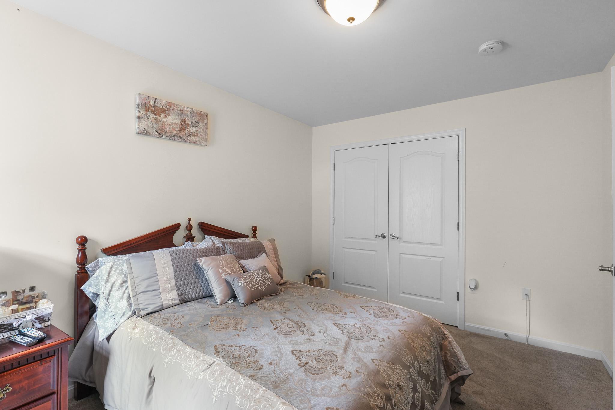 TOWNSEND - Residential