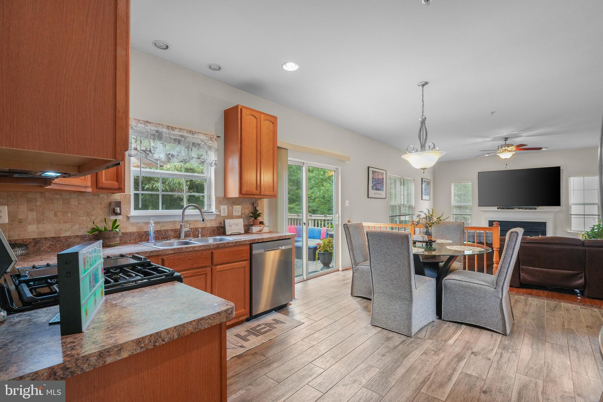 TOWNSEND - Residential