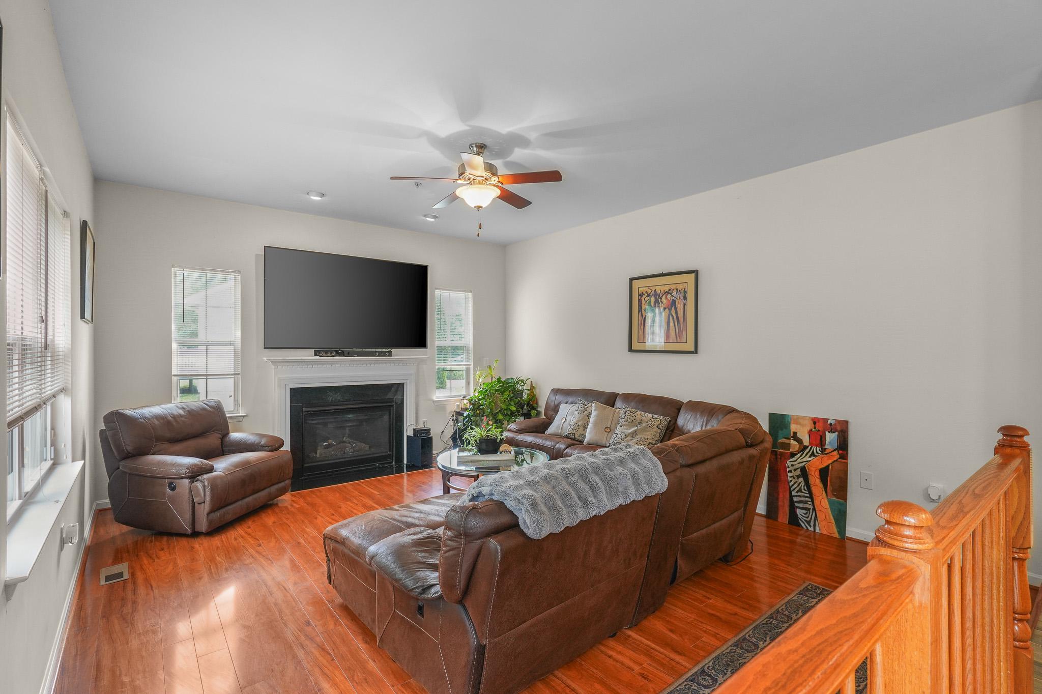 TOWNSEND - Residential