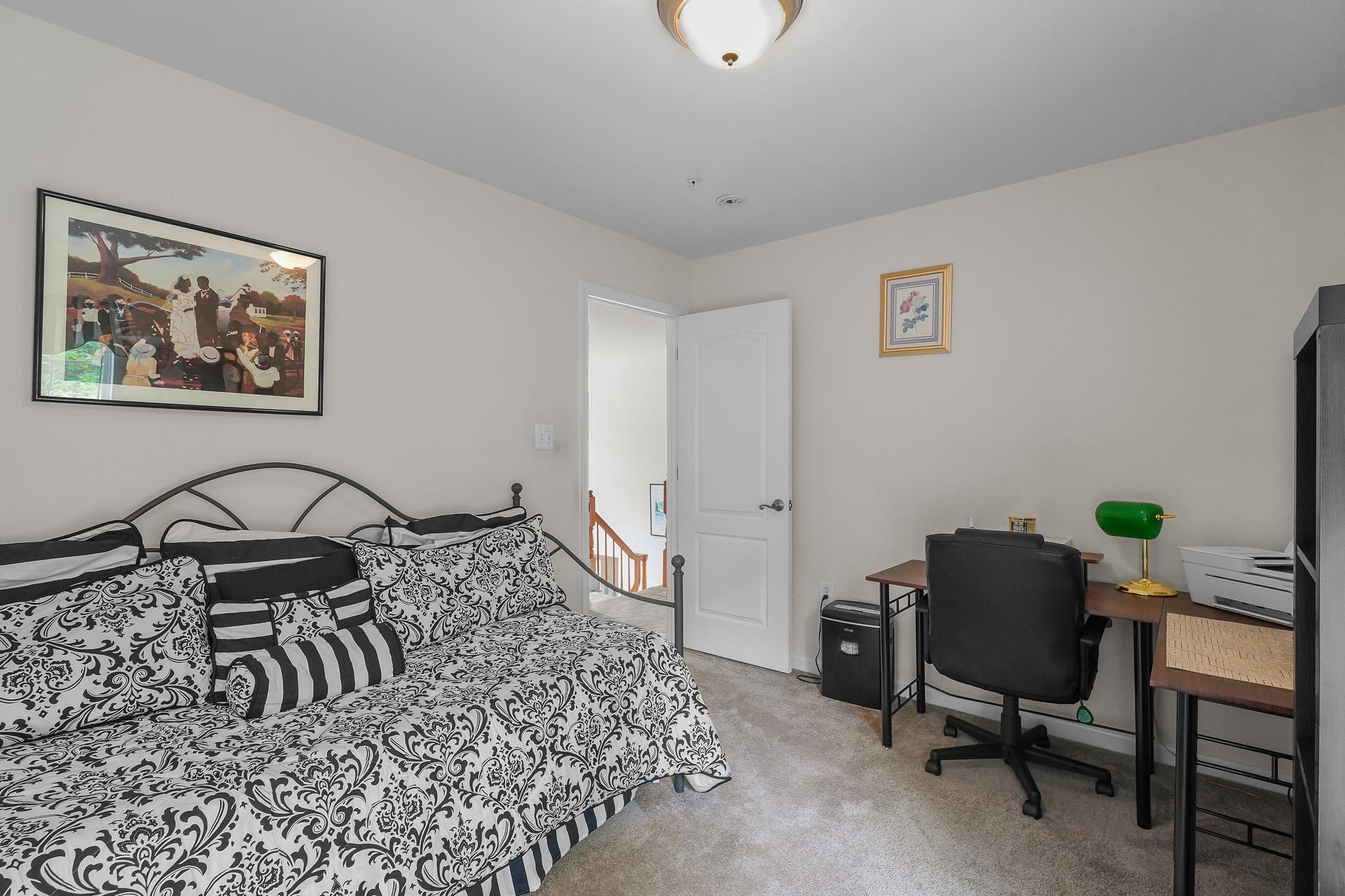 TOWNSEND - Residential